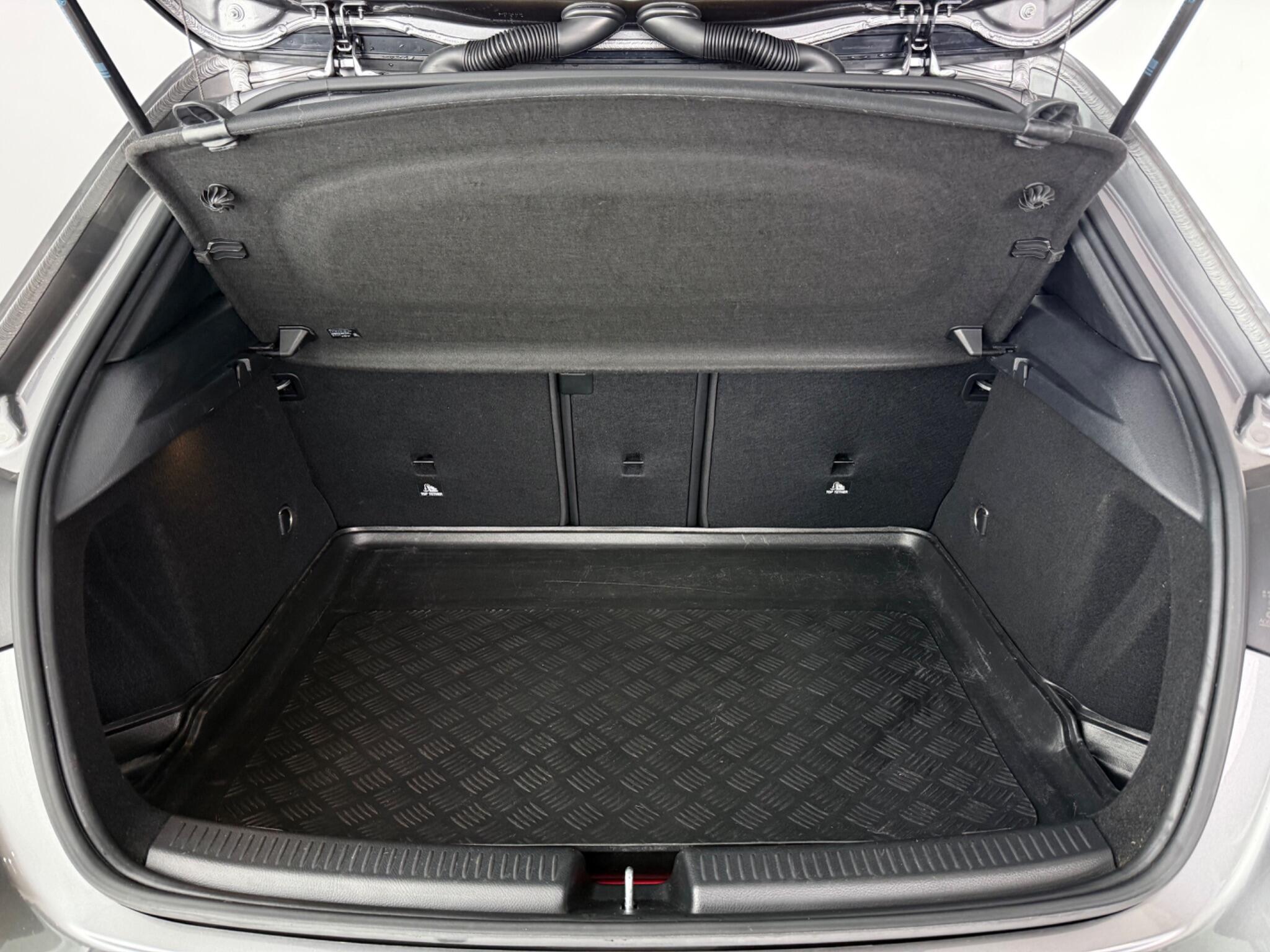 Mercedes-Benz A-Class view 12