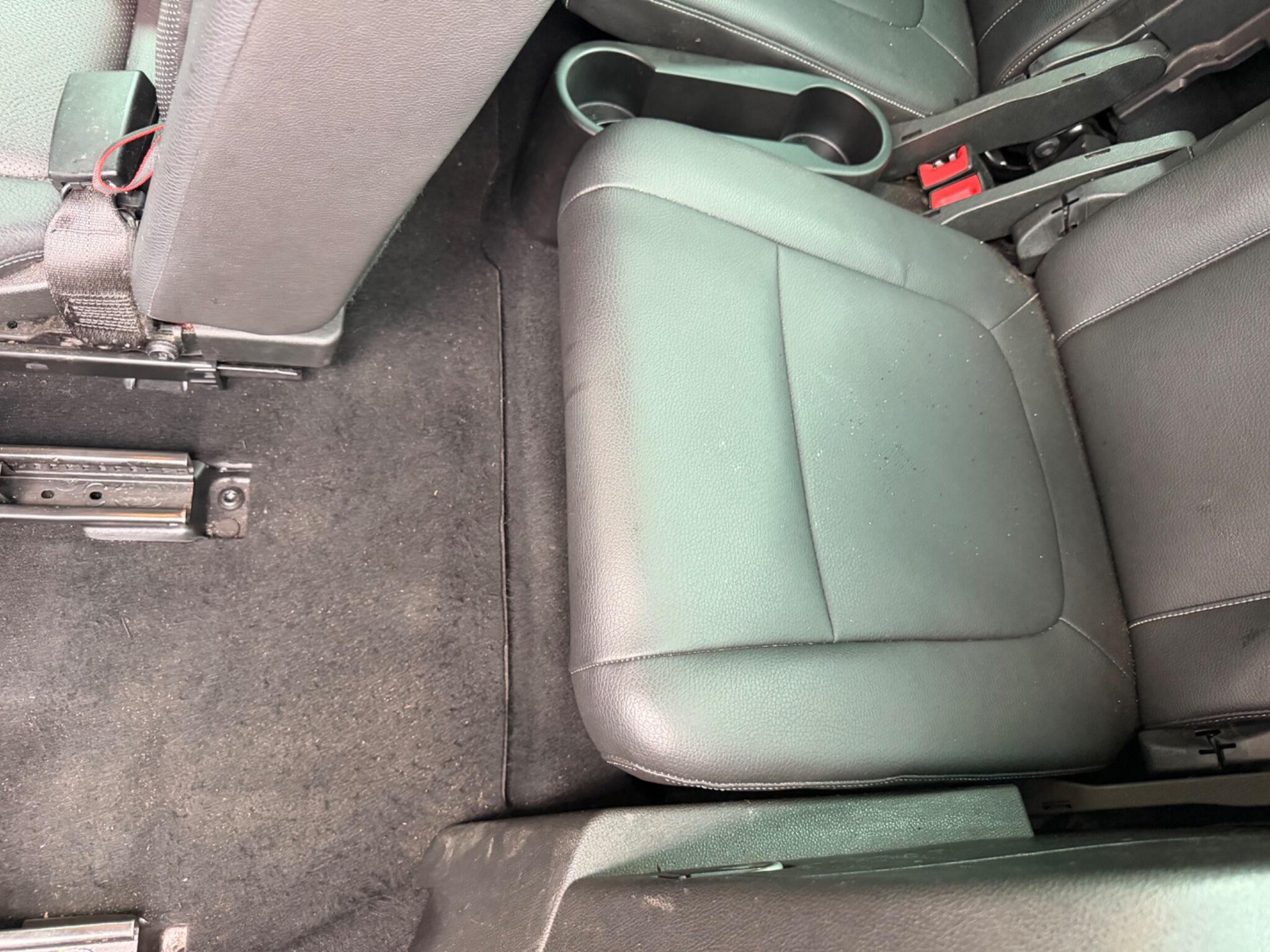 Vauxhall Zafira Tourer view 33