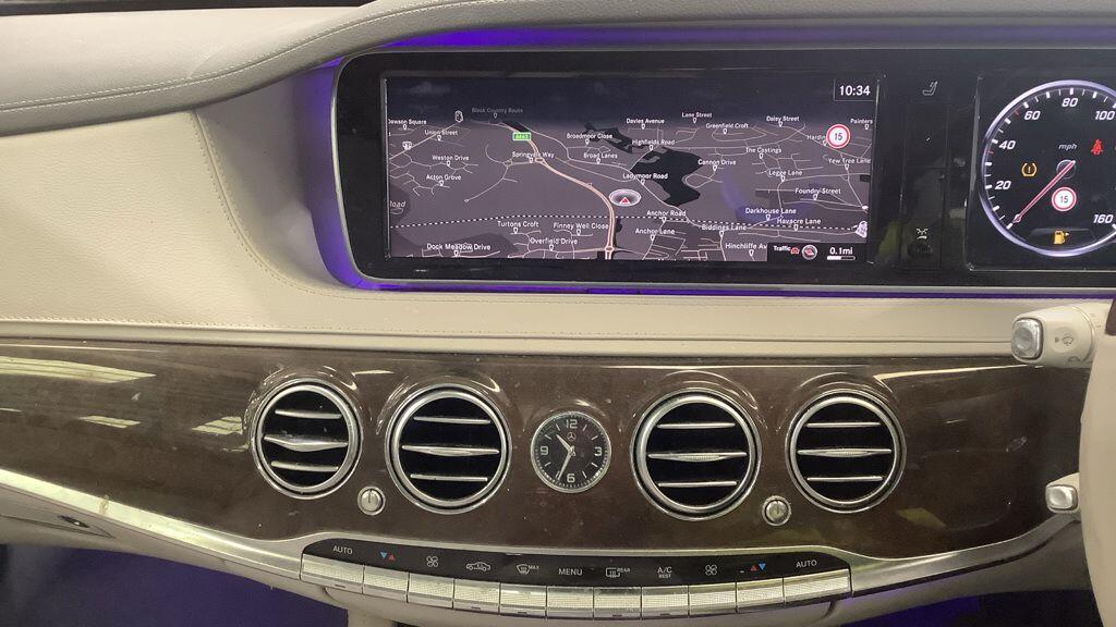 Mercedes-Benz S Class view 3