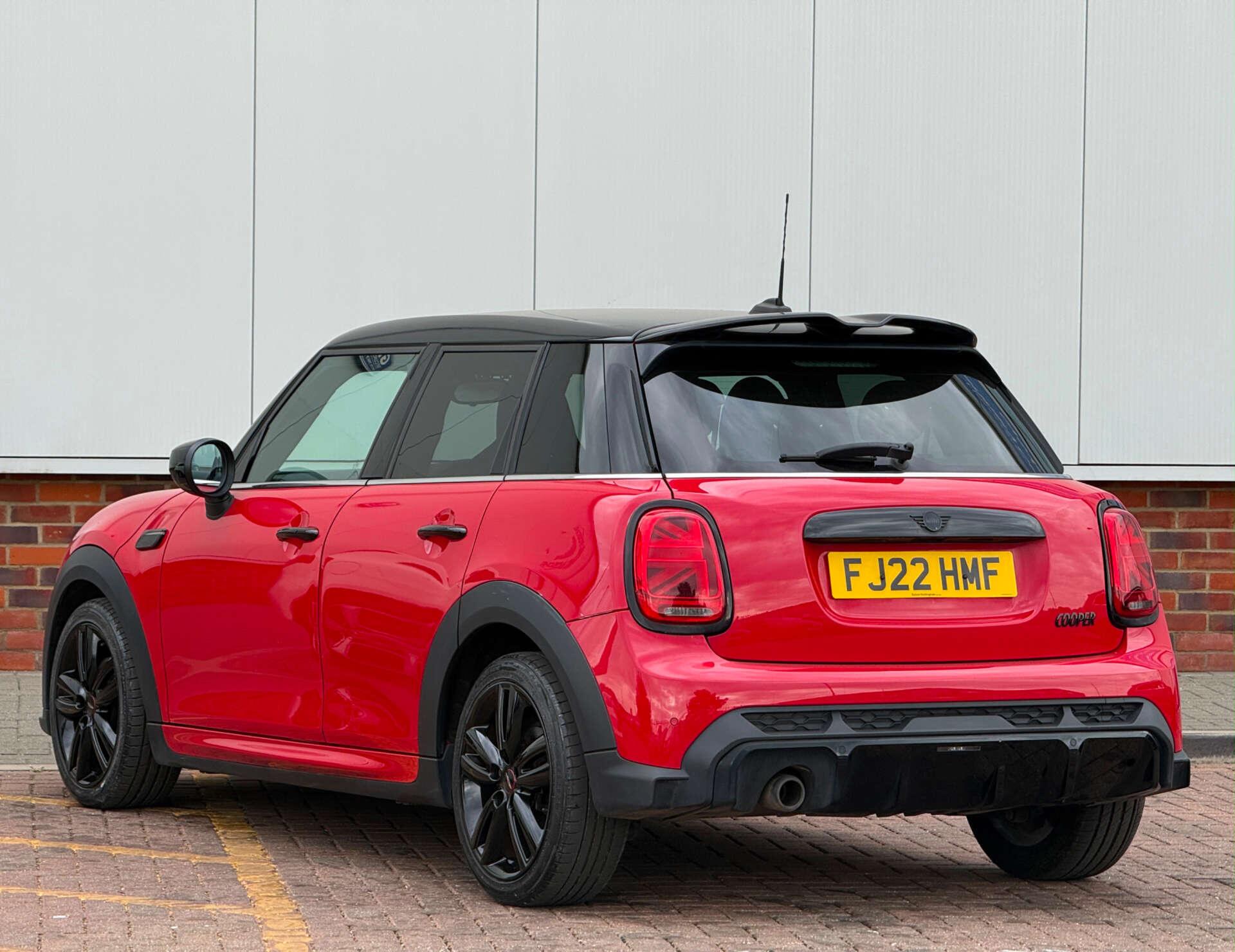 Mini Cooper view 4