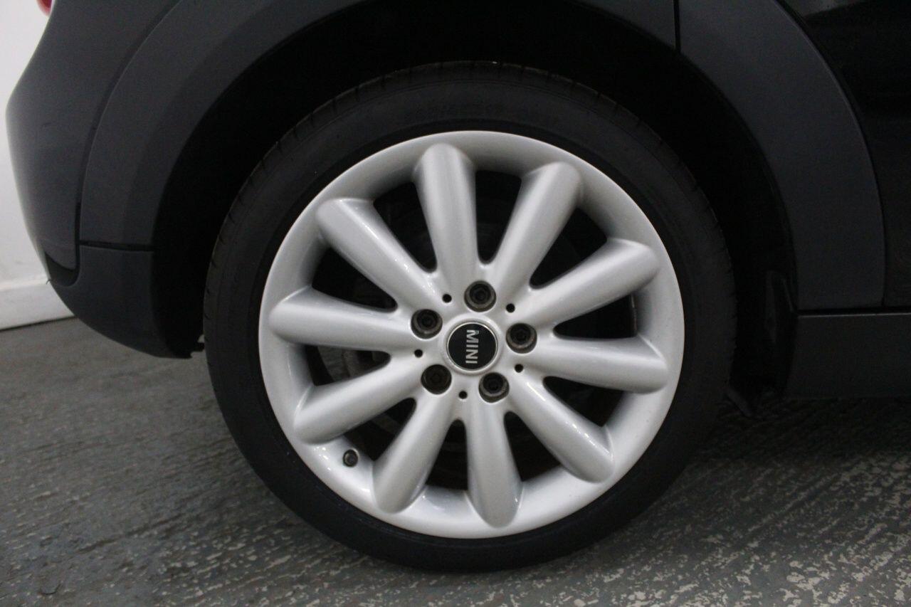 Mini Hatch view 55