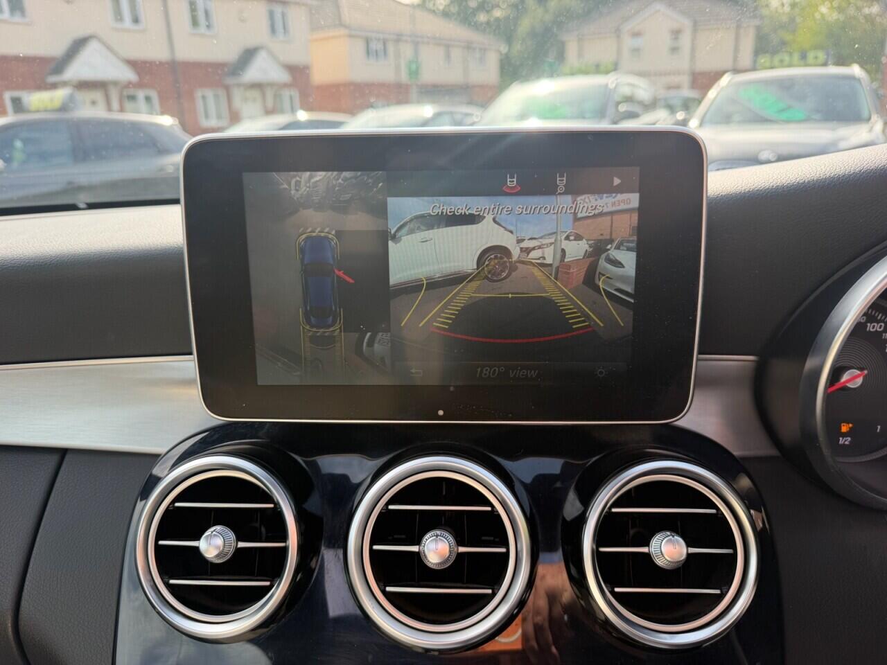Mercedes-Benz C-Class view 15