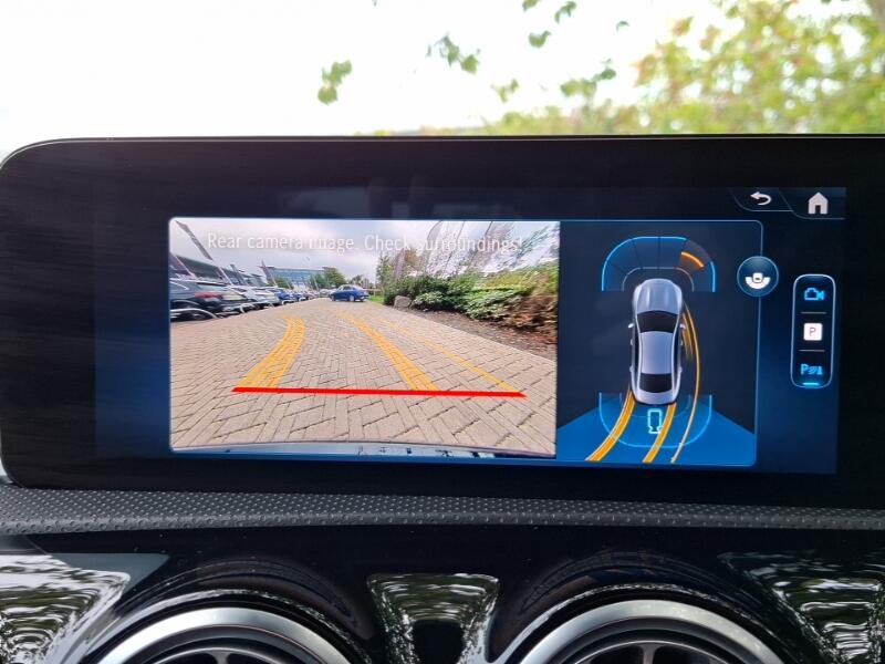 Mercedes-Benz CLA view 9