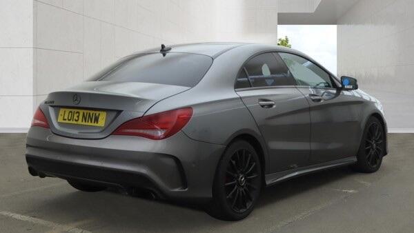 Mercedes-Benz Cla view 2