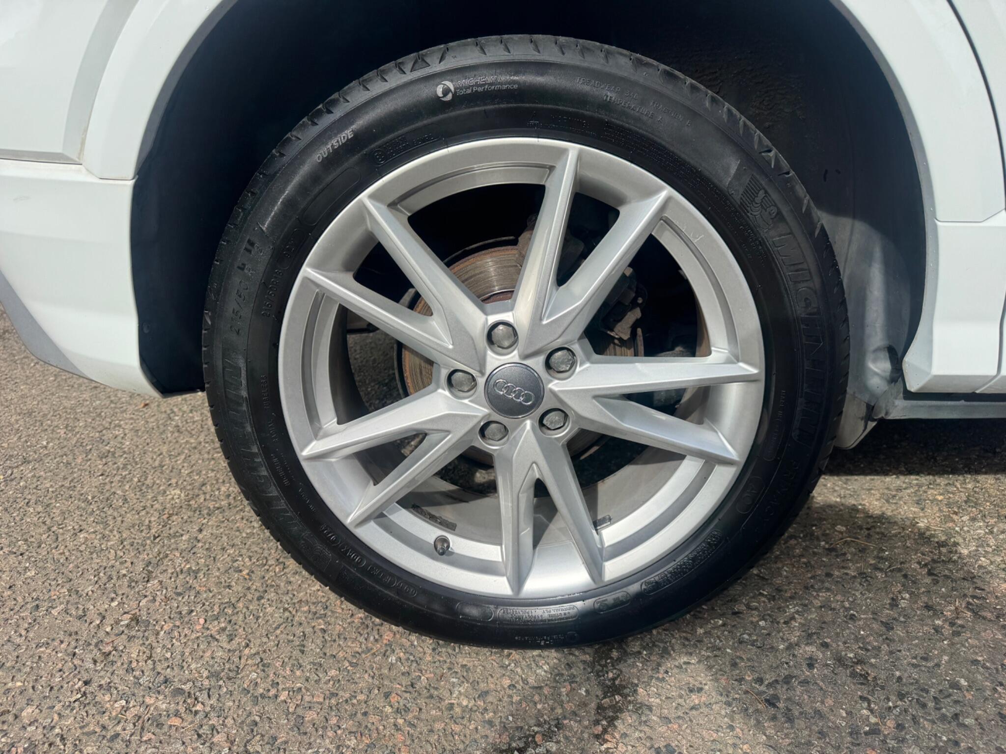 Audi Q2 view 53