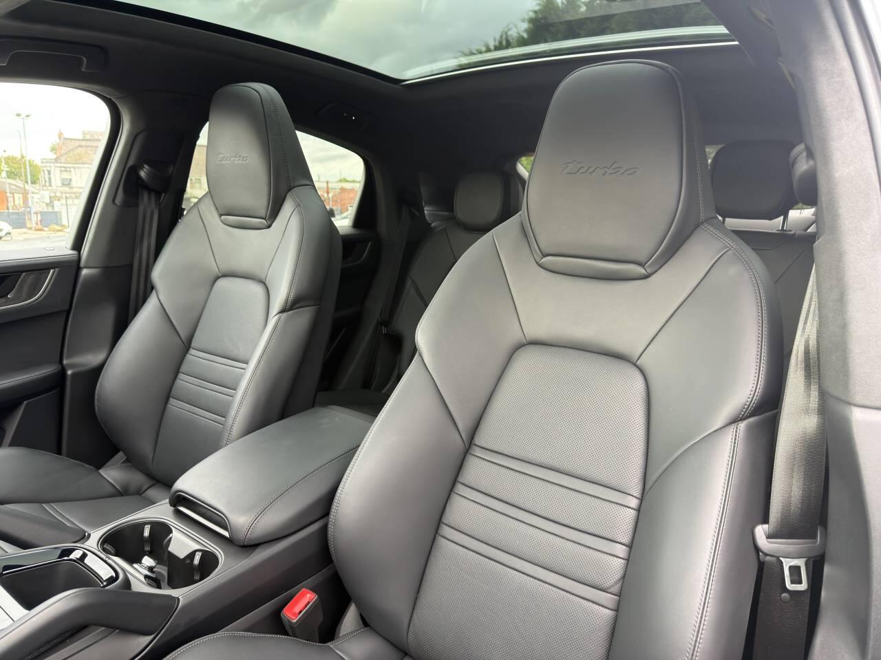 Porsche Cayenne view 15
