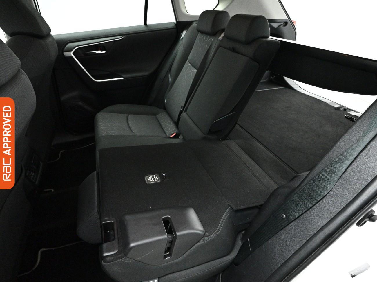 Toyota RAV4 view 24