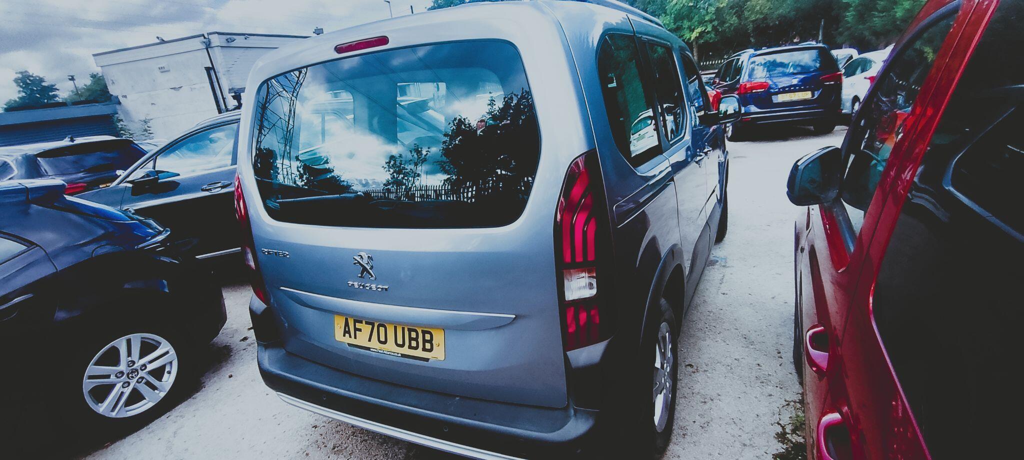 Peugeot Rifter view 20