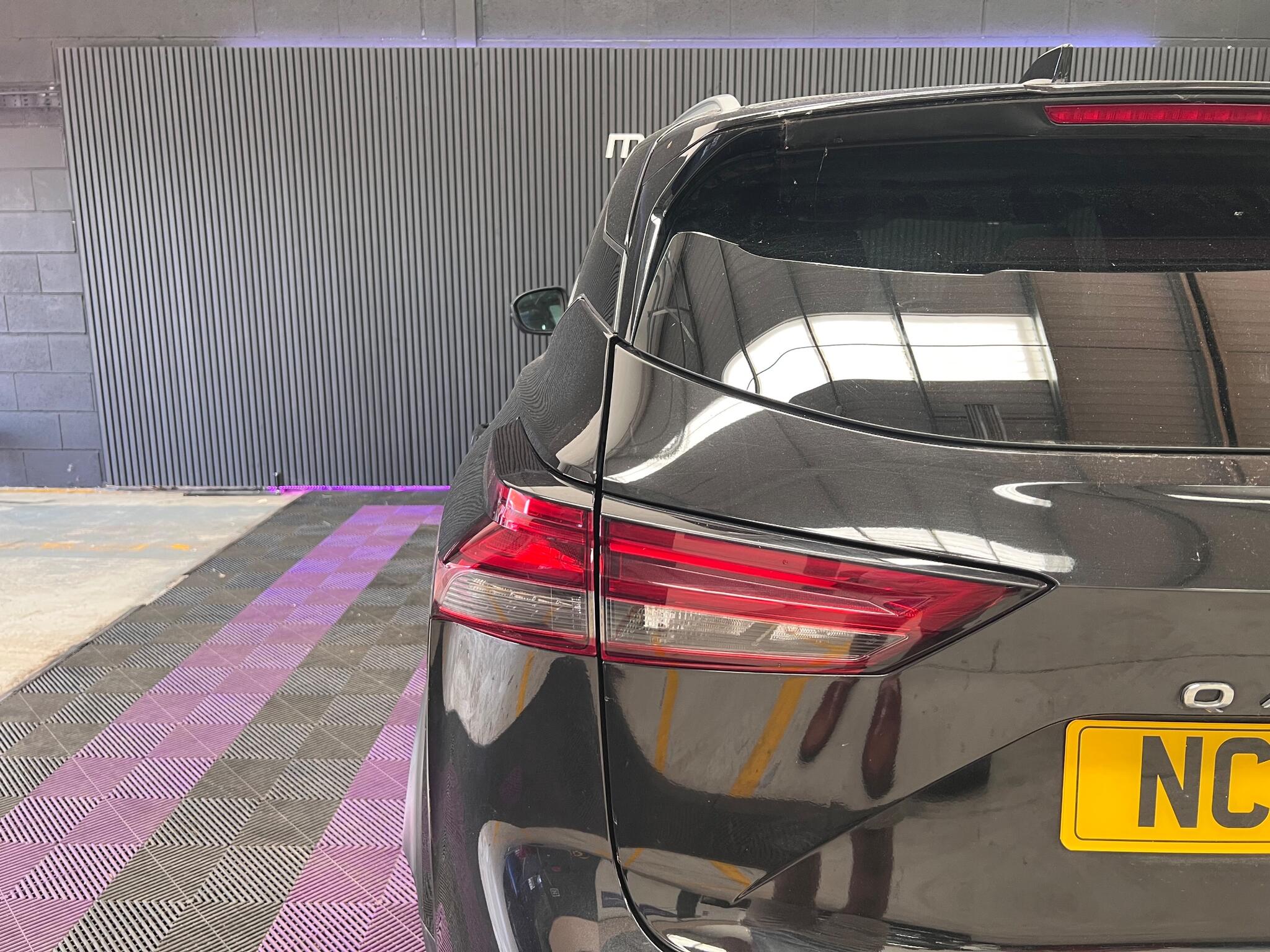 Nissan Qashqai view 45