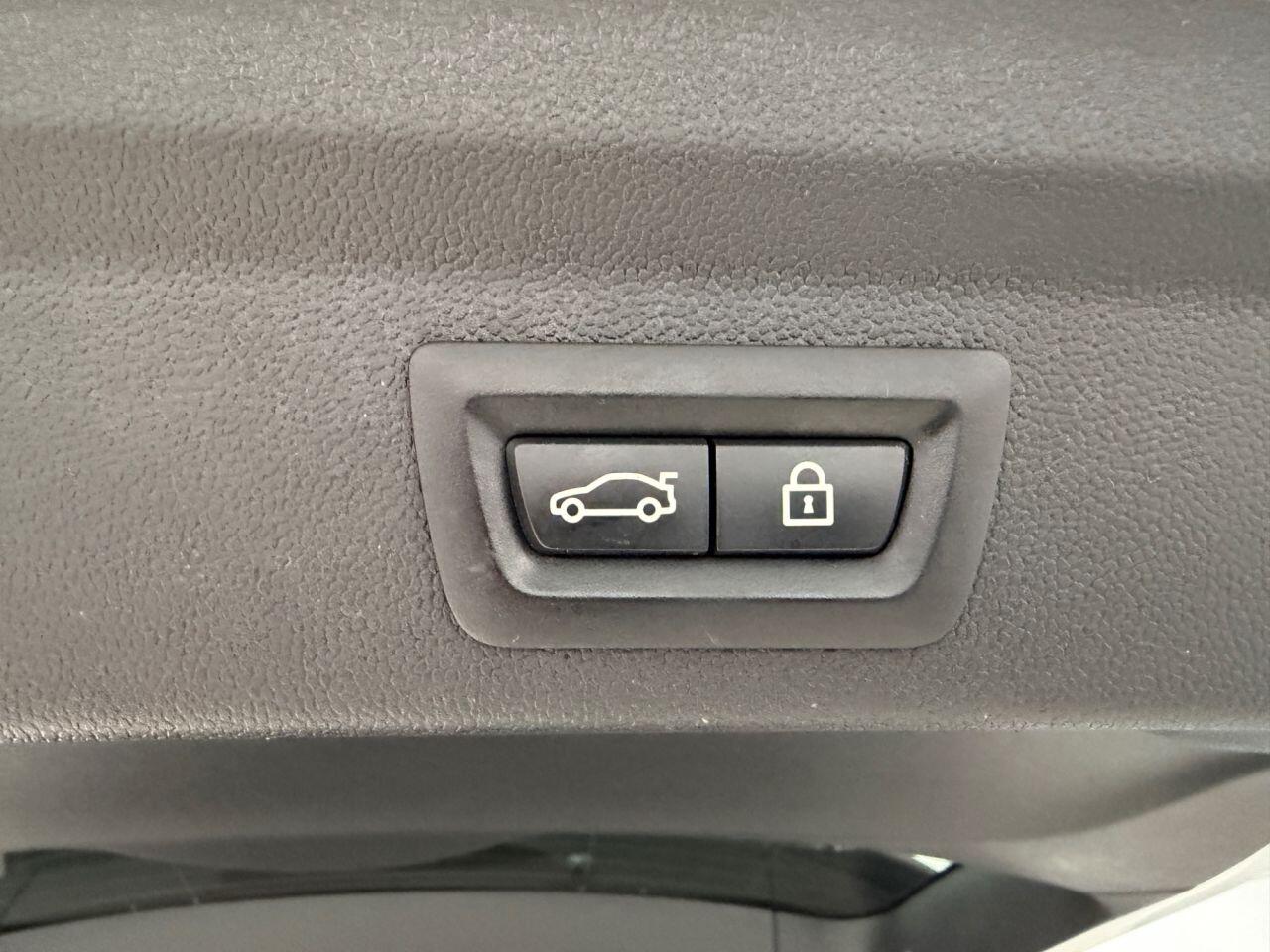 Mini Countryman view 25