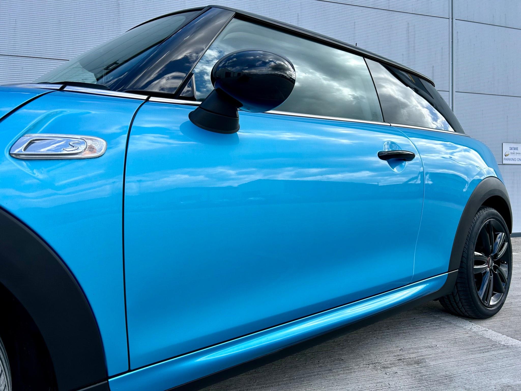MINI Hatch view 9
