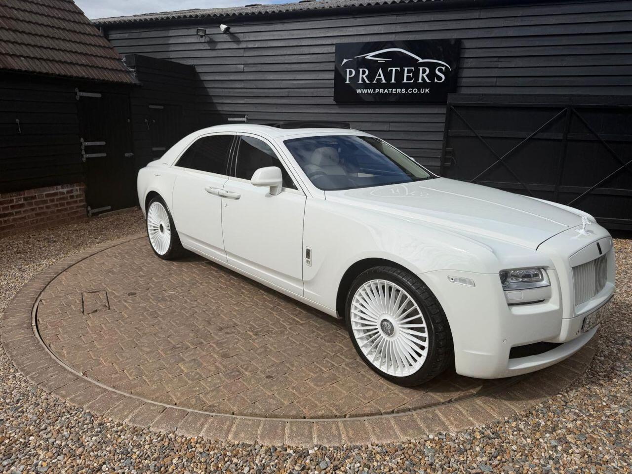 Rolls-Royce Ghost view 13