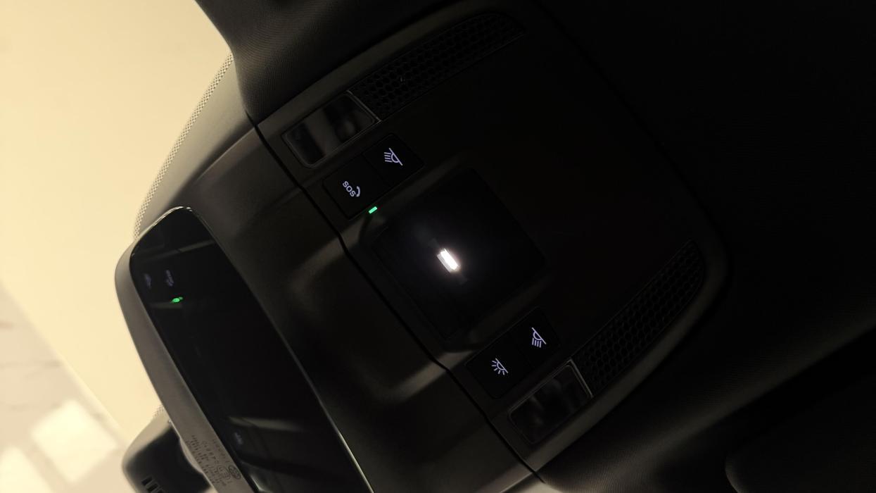 Porsche Taycan view 26