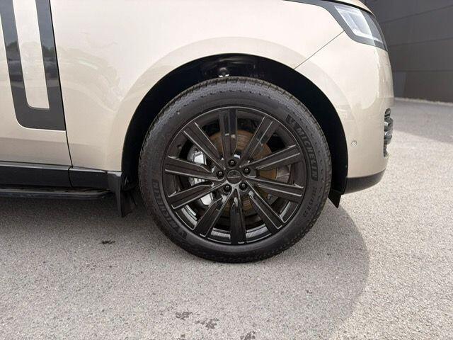Land Rover Range Rover view 8