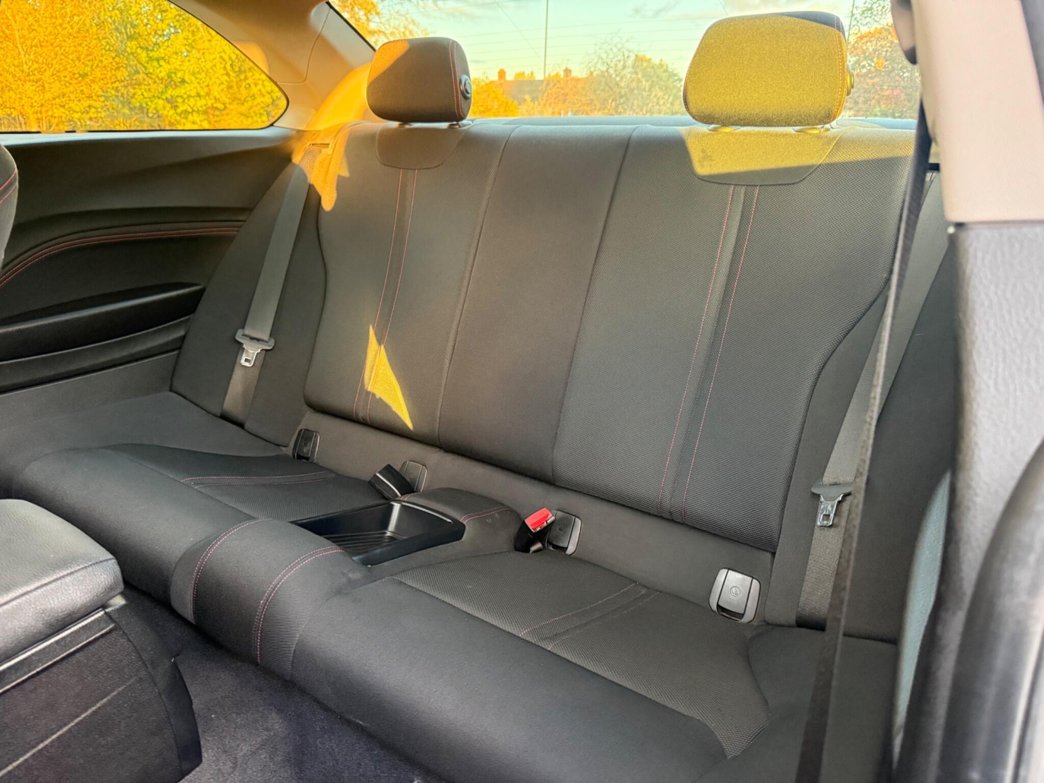 BMW 2 Series view 29