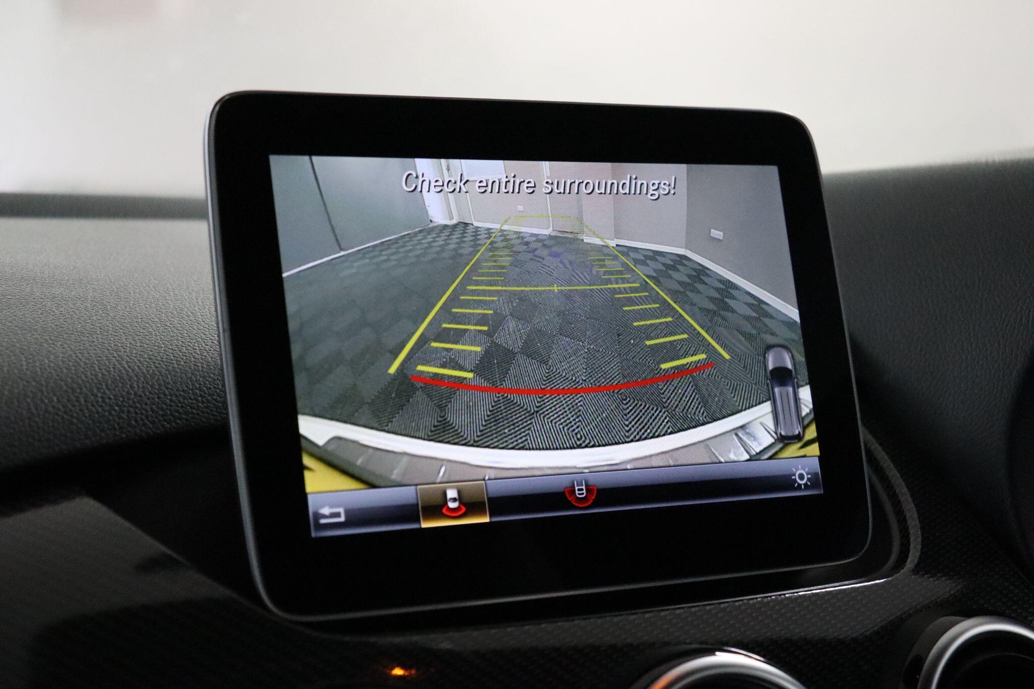 Mercedes-Benz B Class view 38
