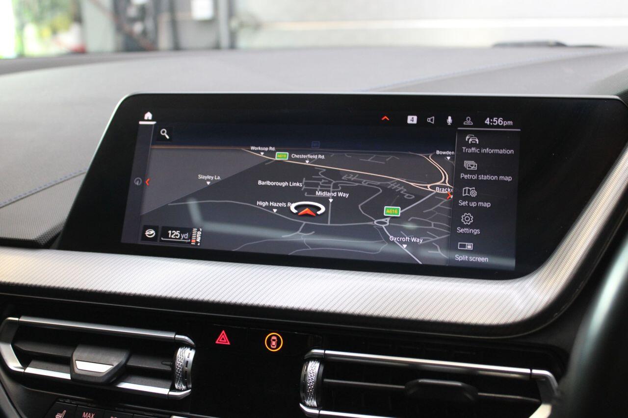 BMW 2 Series view 27