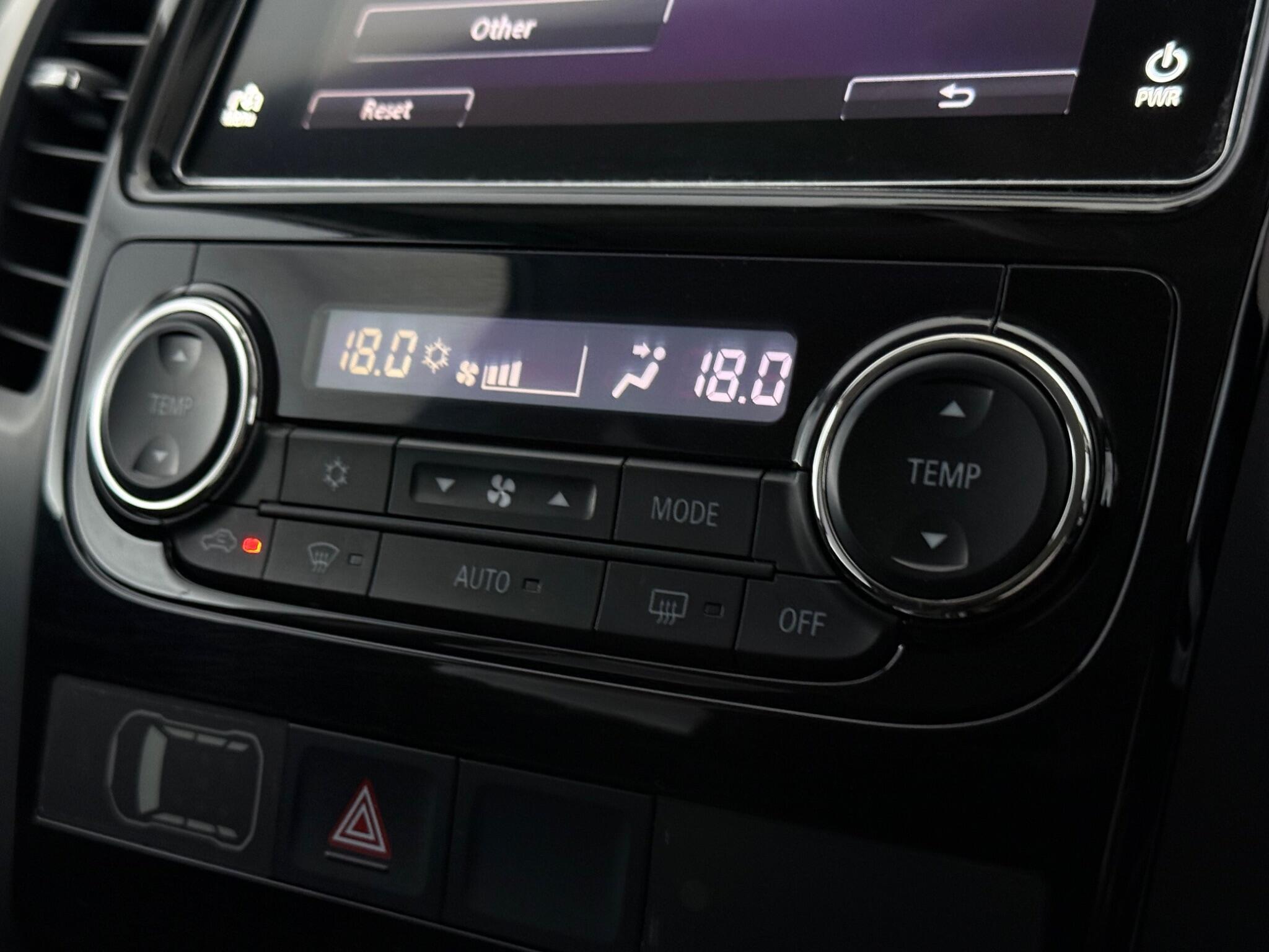 Mitsubishi Shogun Sport view 27