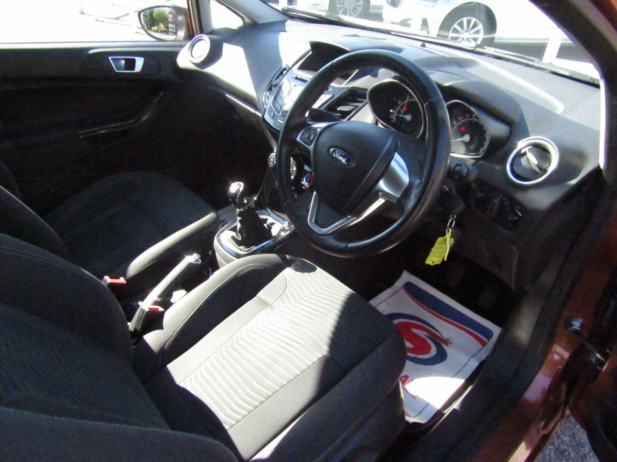 Ford Fiesta view 11