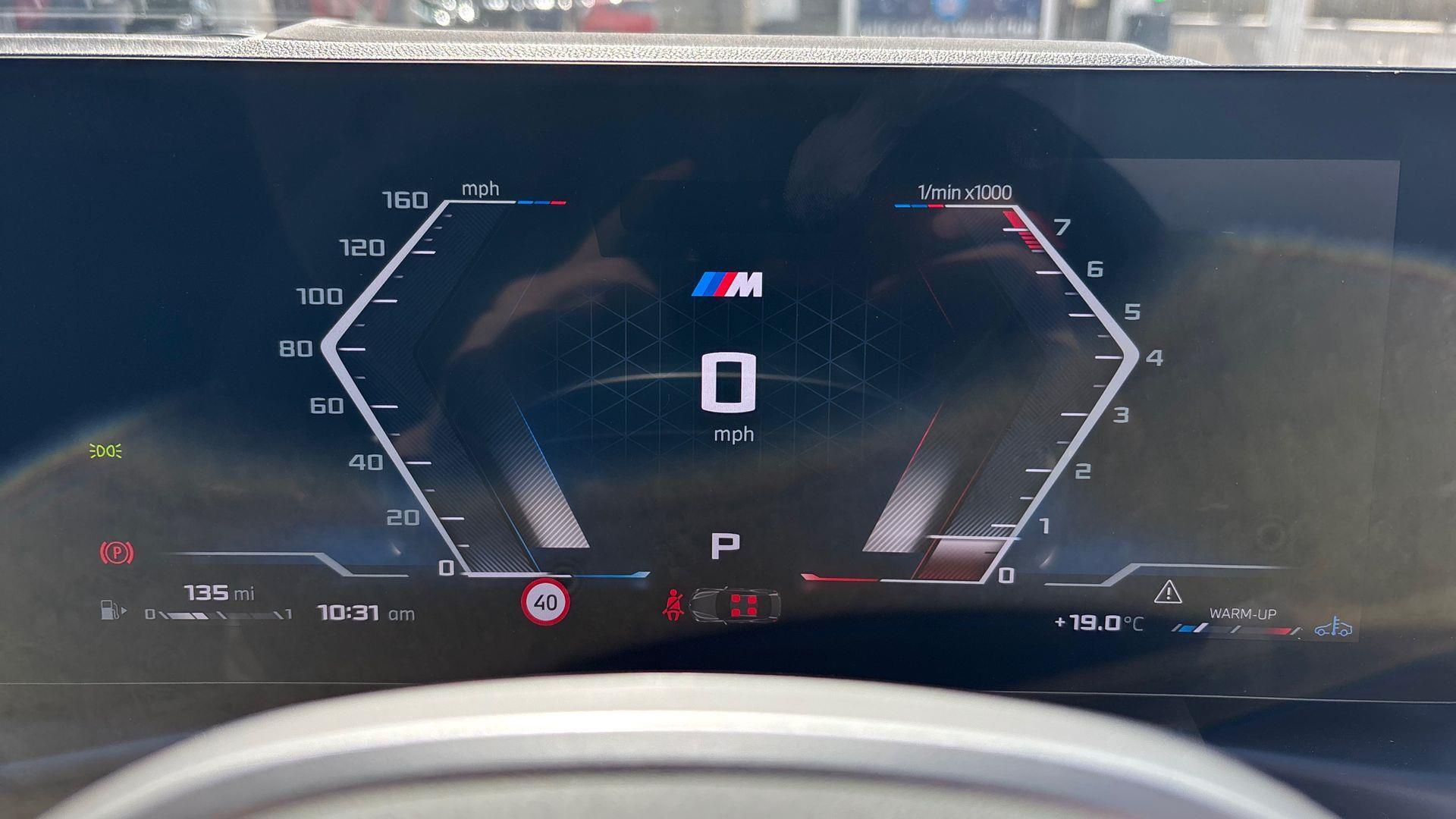 BMW 2 Series view 9