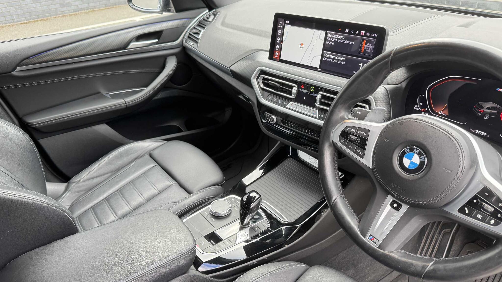 BMW X3 view 13