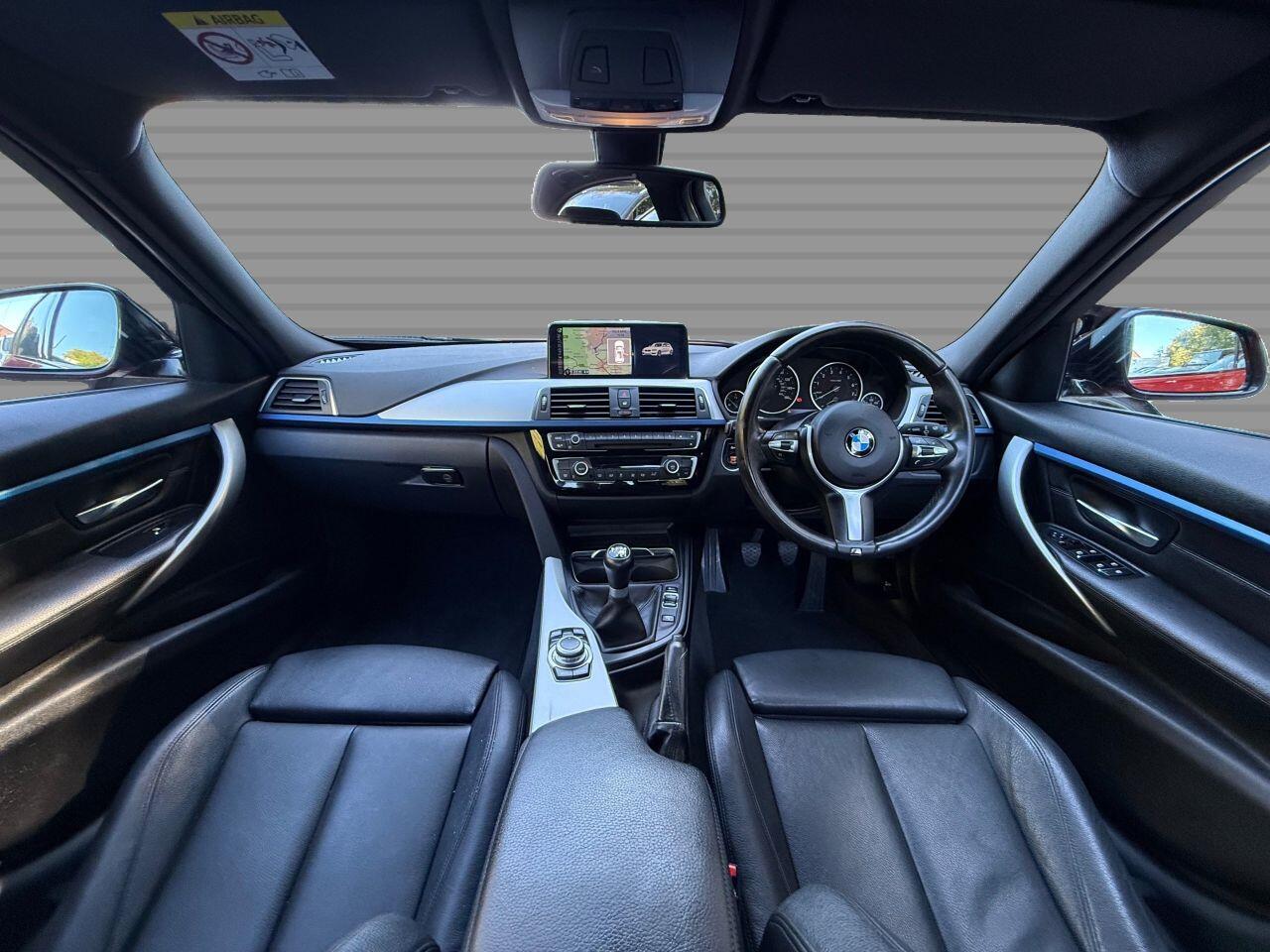 BMW 3 Series view 22