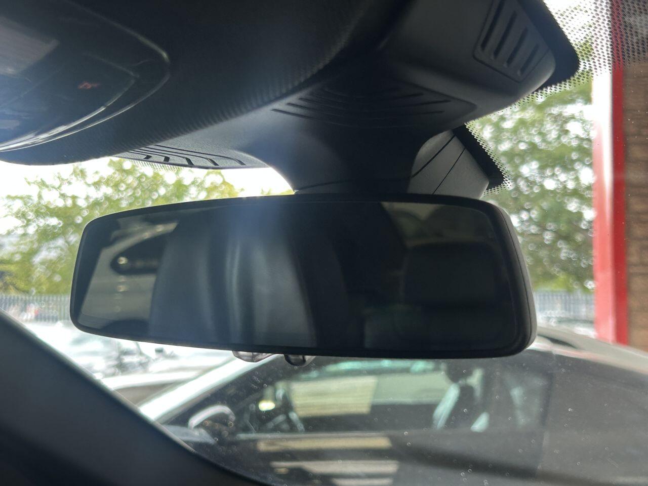 BMW 5 Series view 52