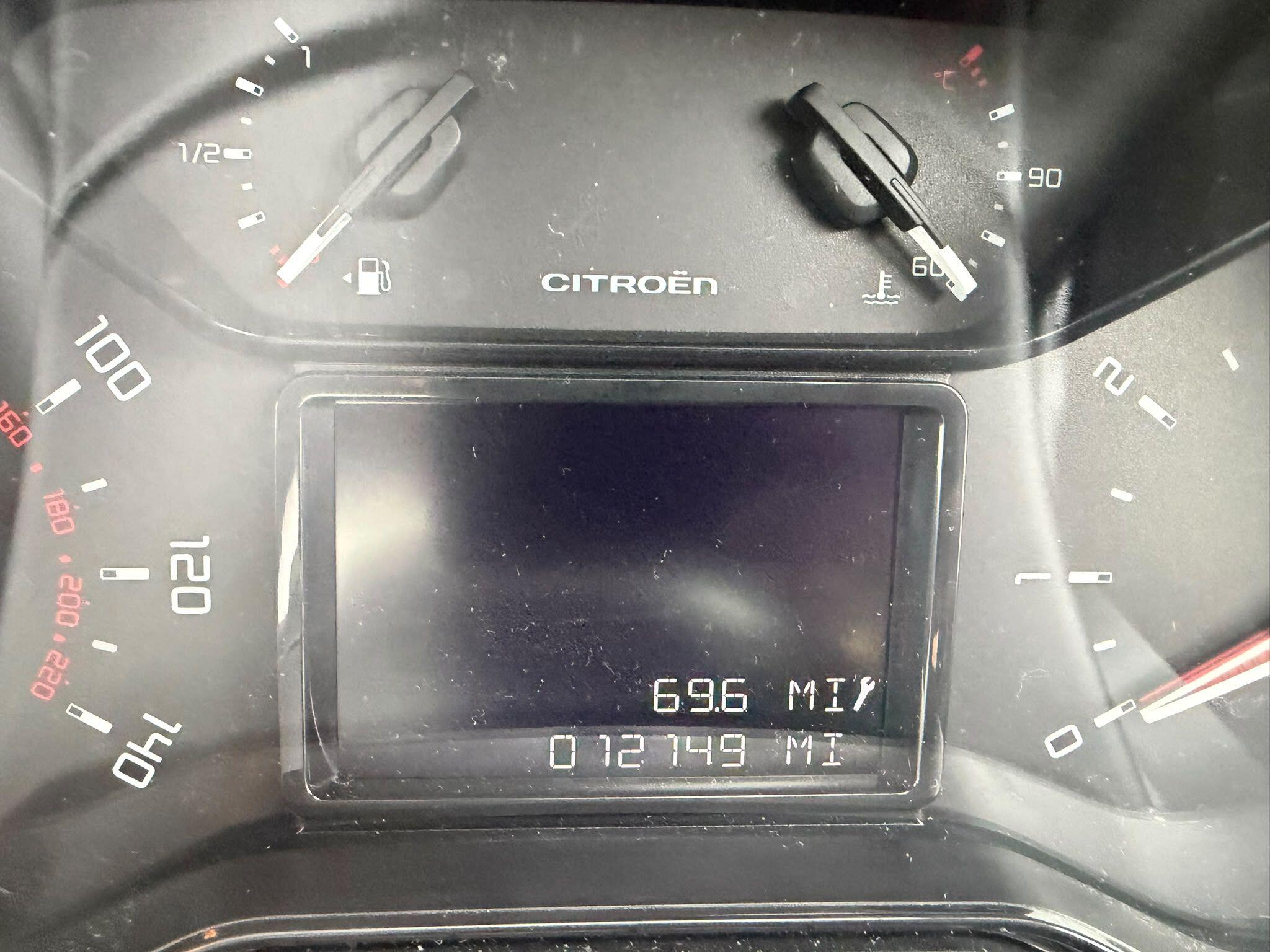 Citroen C3 view 11