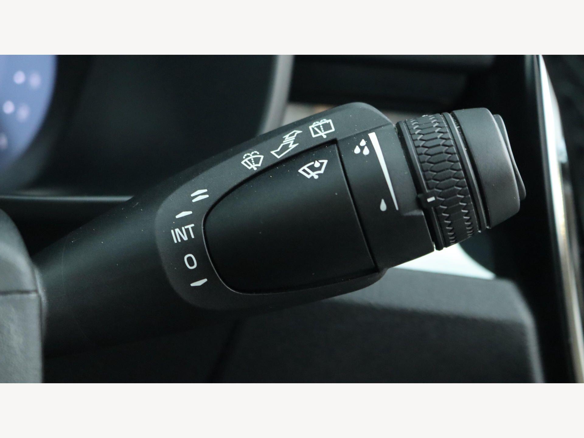 Volvo XC40 view 24