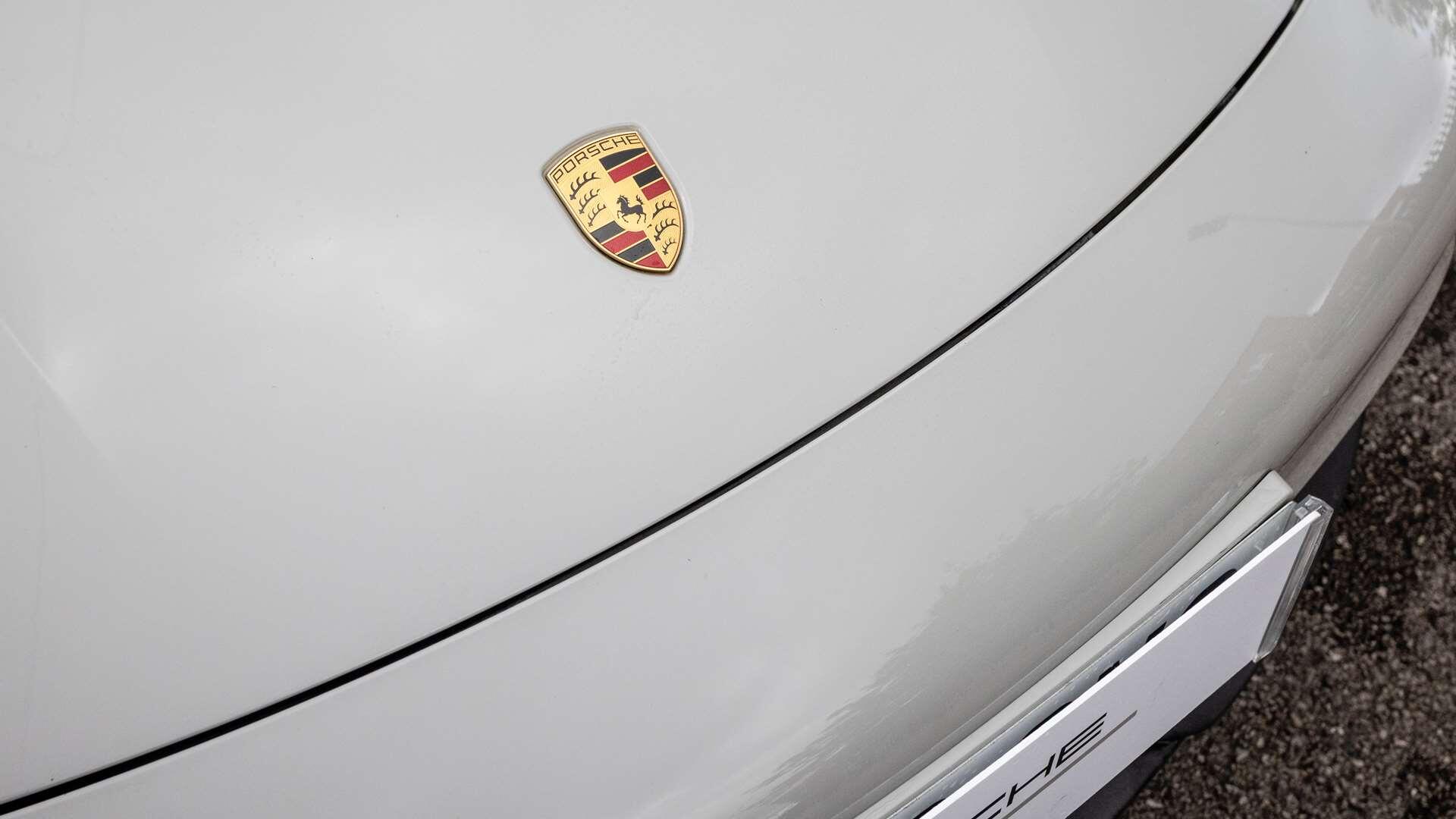 Porsche Taycan view 36