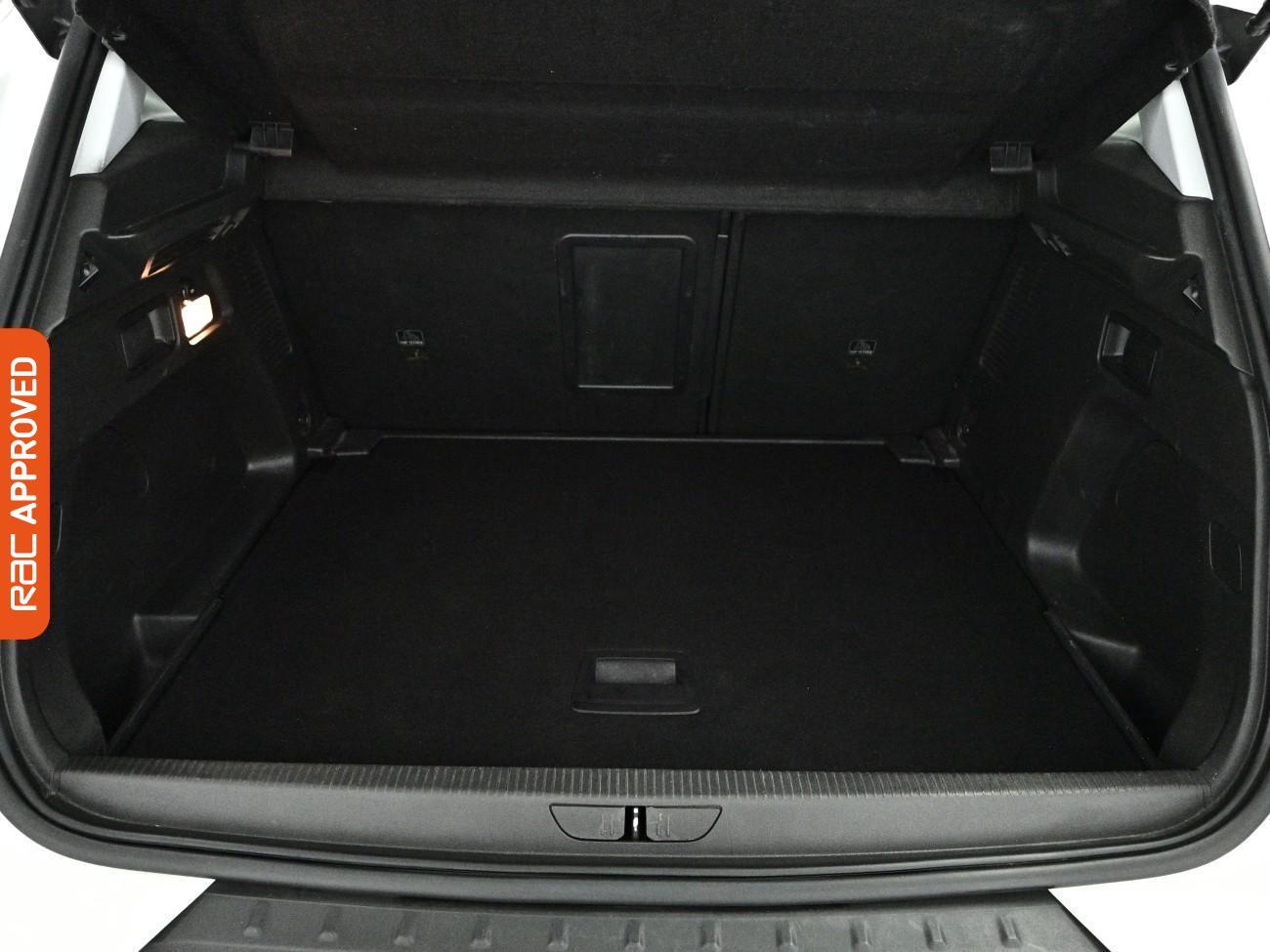 Vauxhall Grandland X view 23