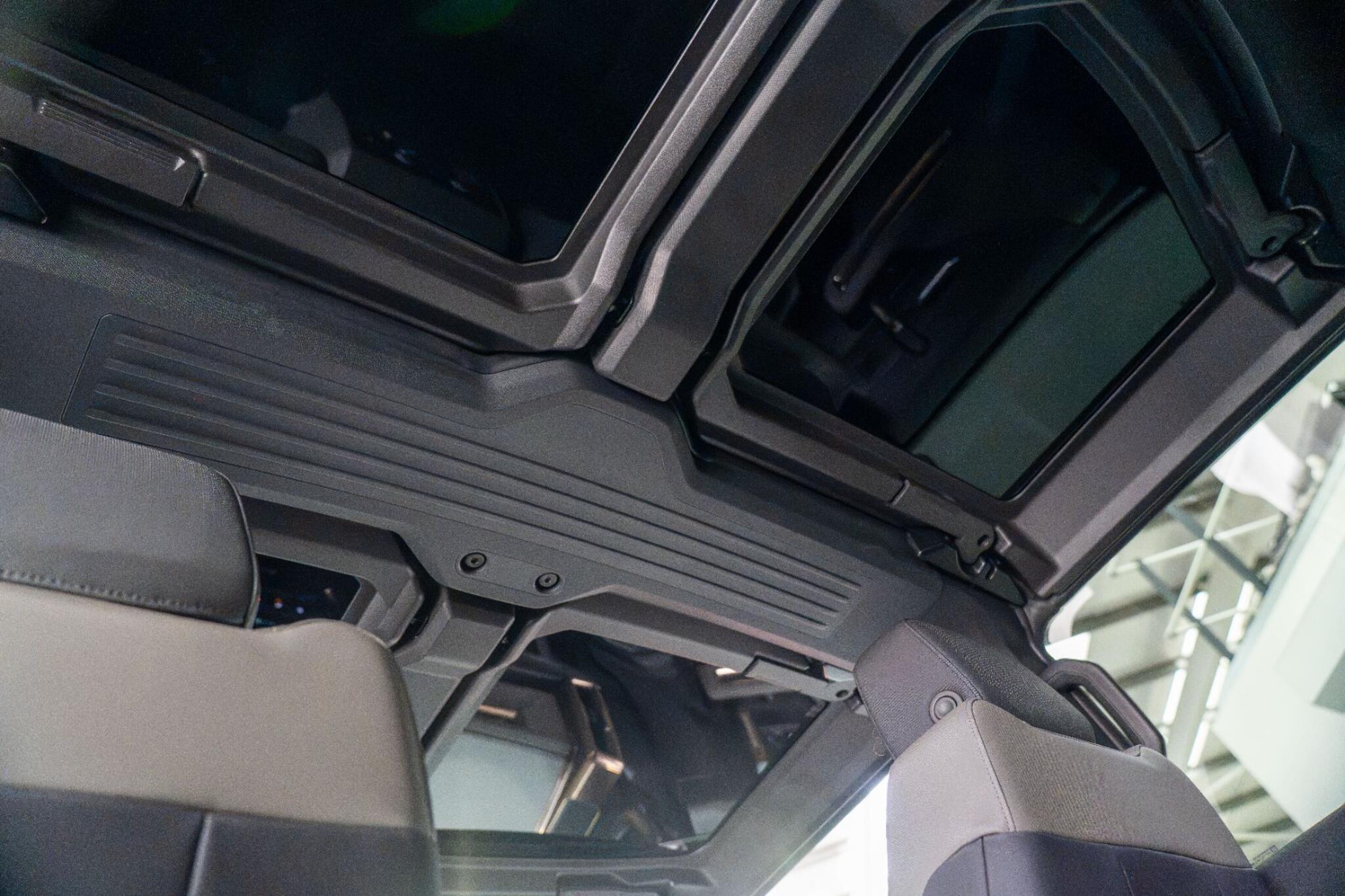 Hummer H3 view 18