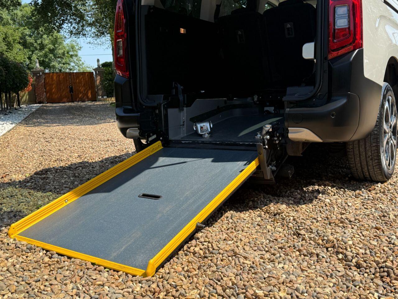 Citroen Berlingo view 6