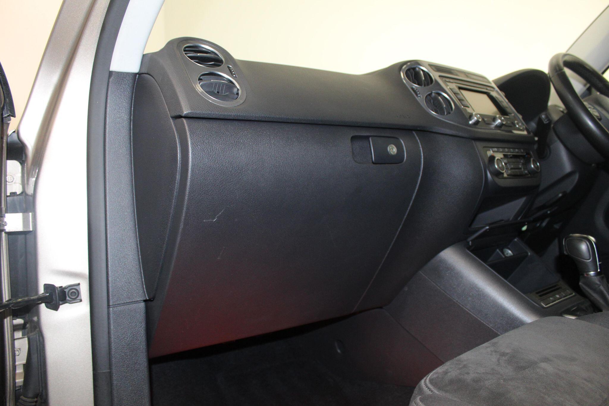 Volkswagen Tiguan view 33