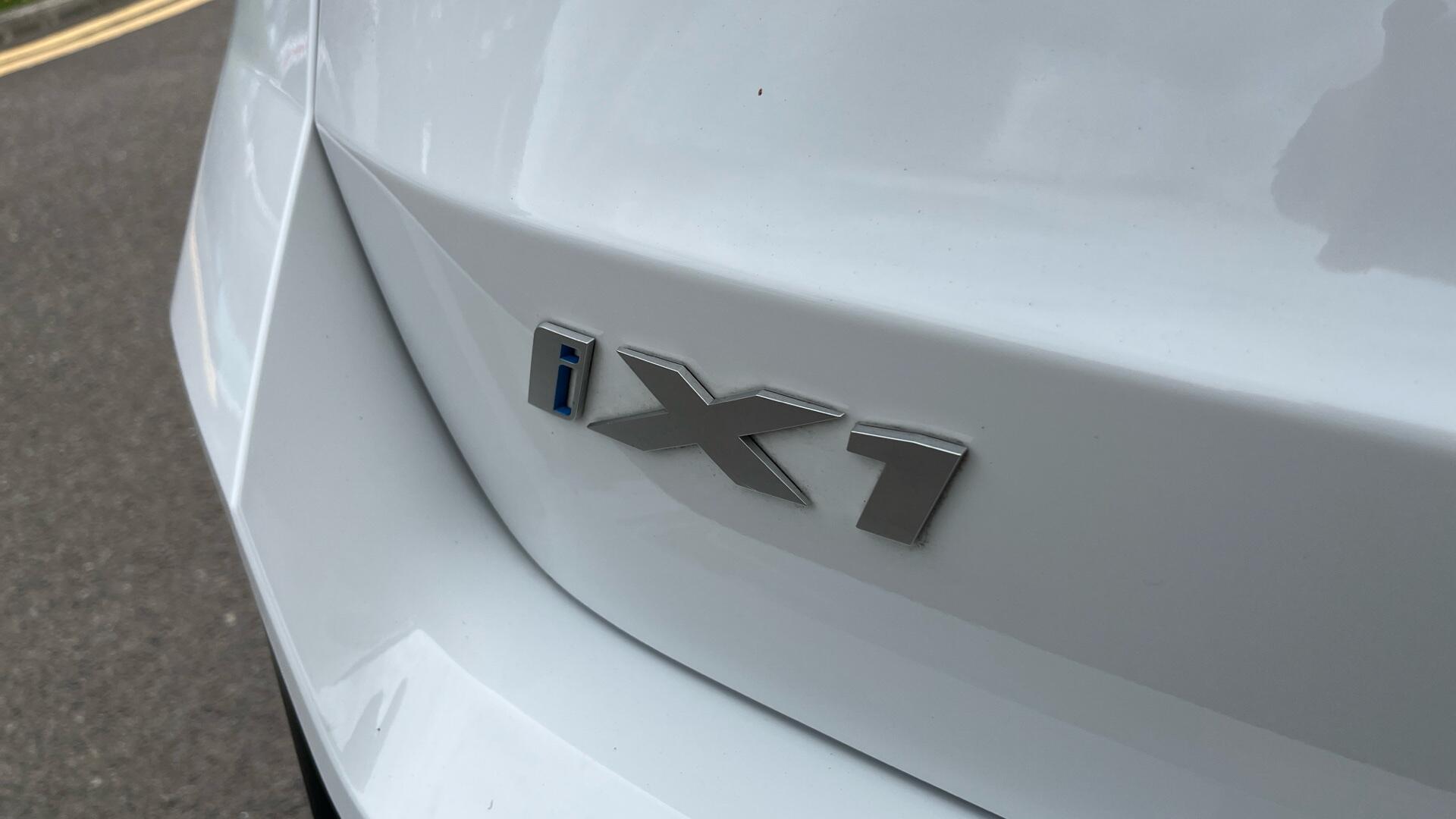 BMW iX1 view 32