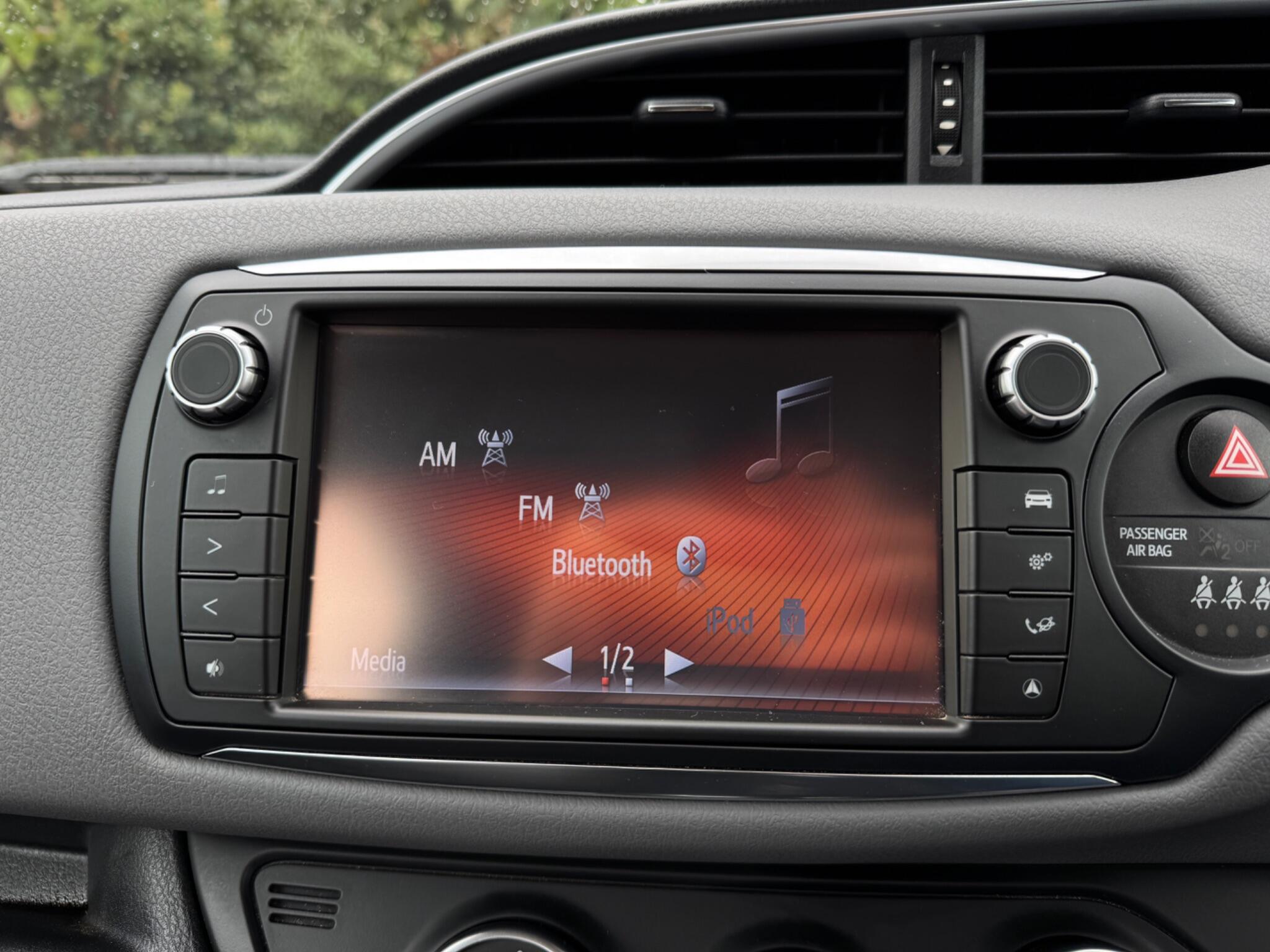 Toyota Yaris view 20