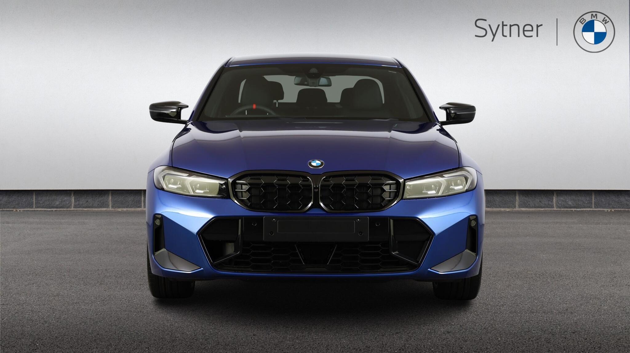 BMW 3 Series view 16