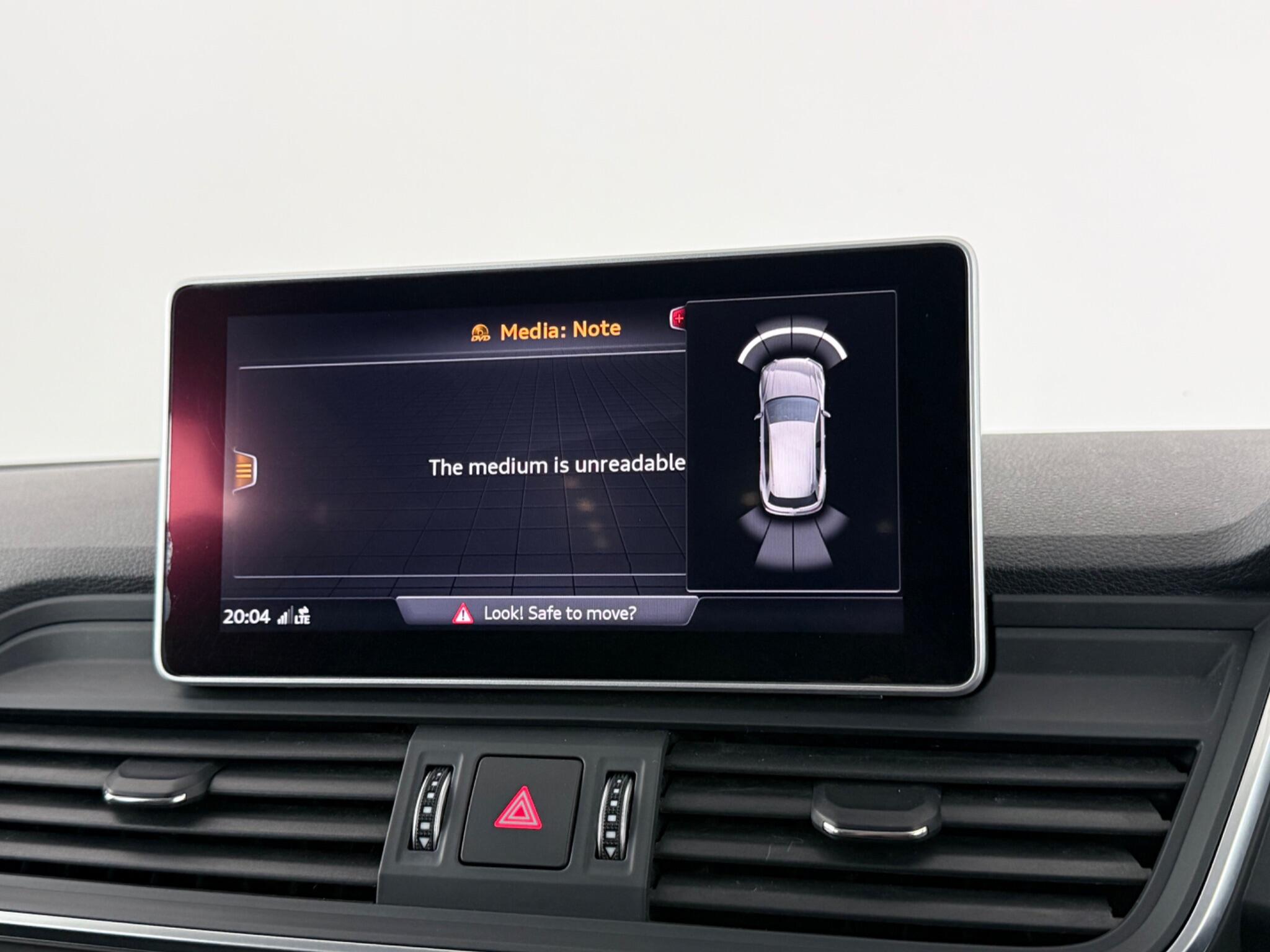 Audi Q5 view 29