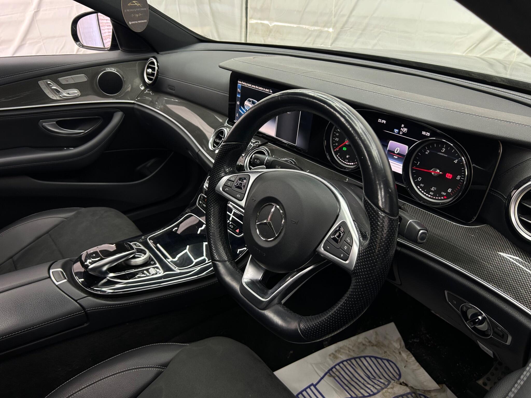 Mercedes-Benz E Class view 12
