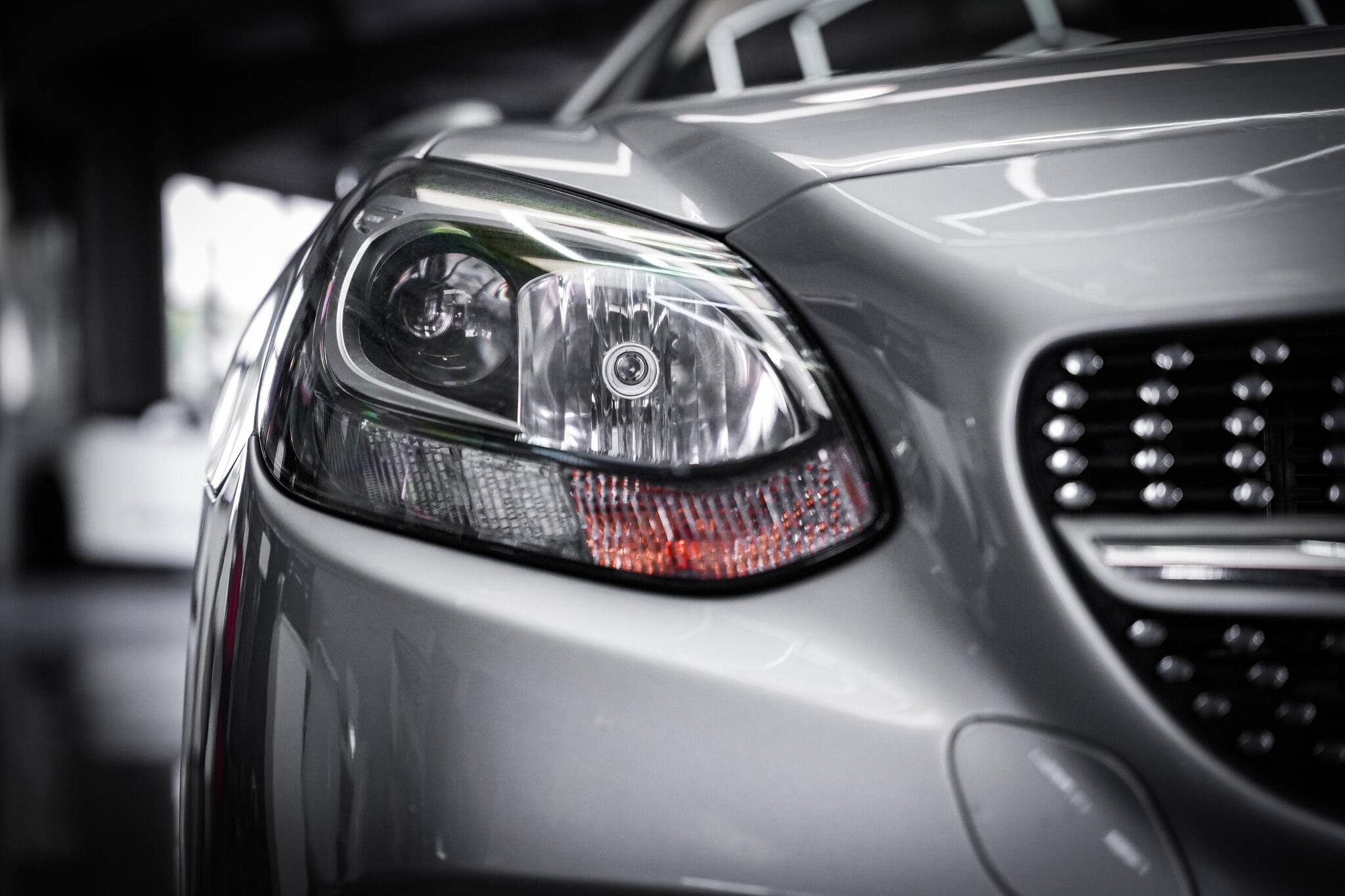 Mercedes-Benz SLC view 30