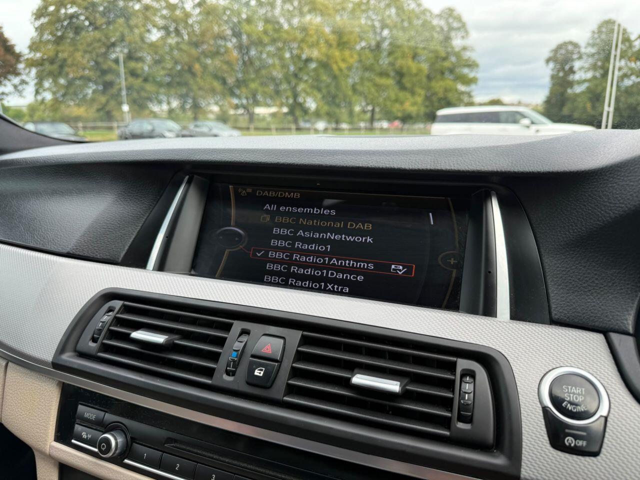 BMW 5 Series view 39