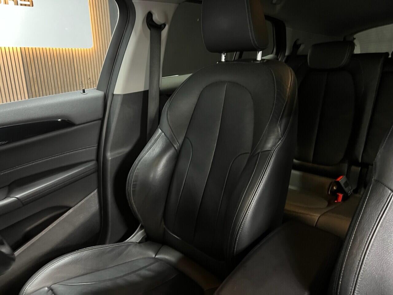 BMW X2 view 29