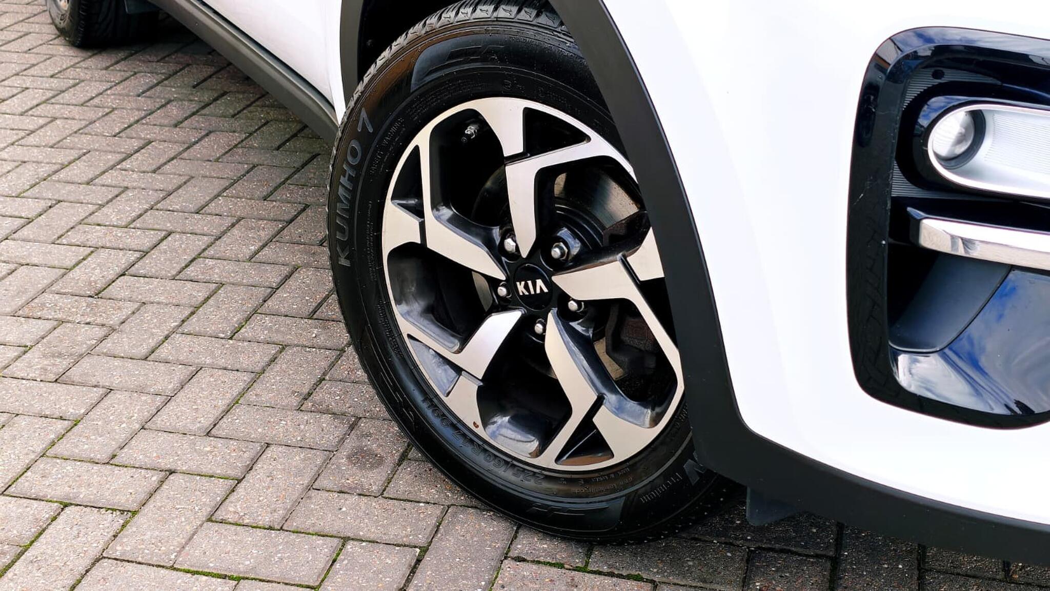 Kia Sportage view 9