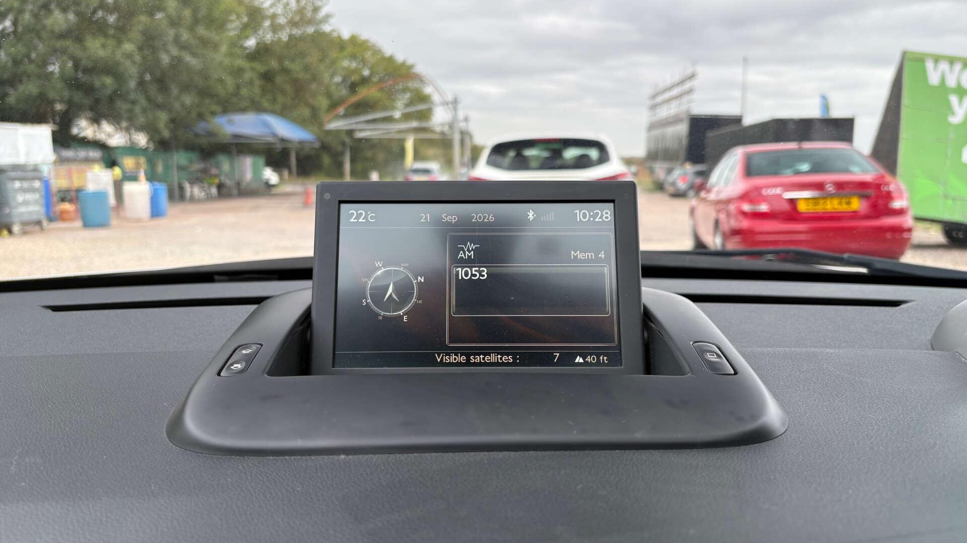 Peugeot 3008 view 23