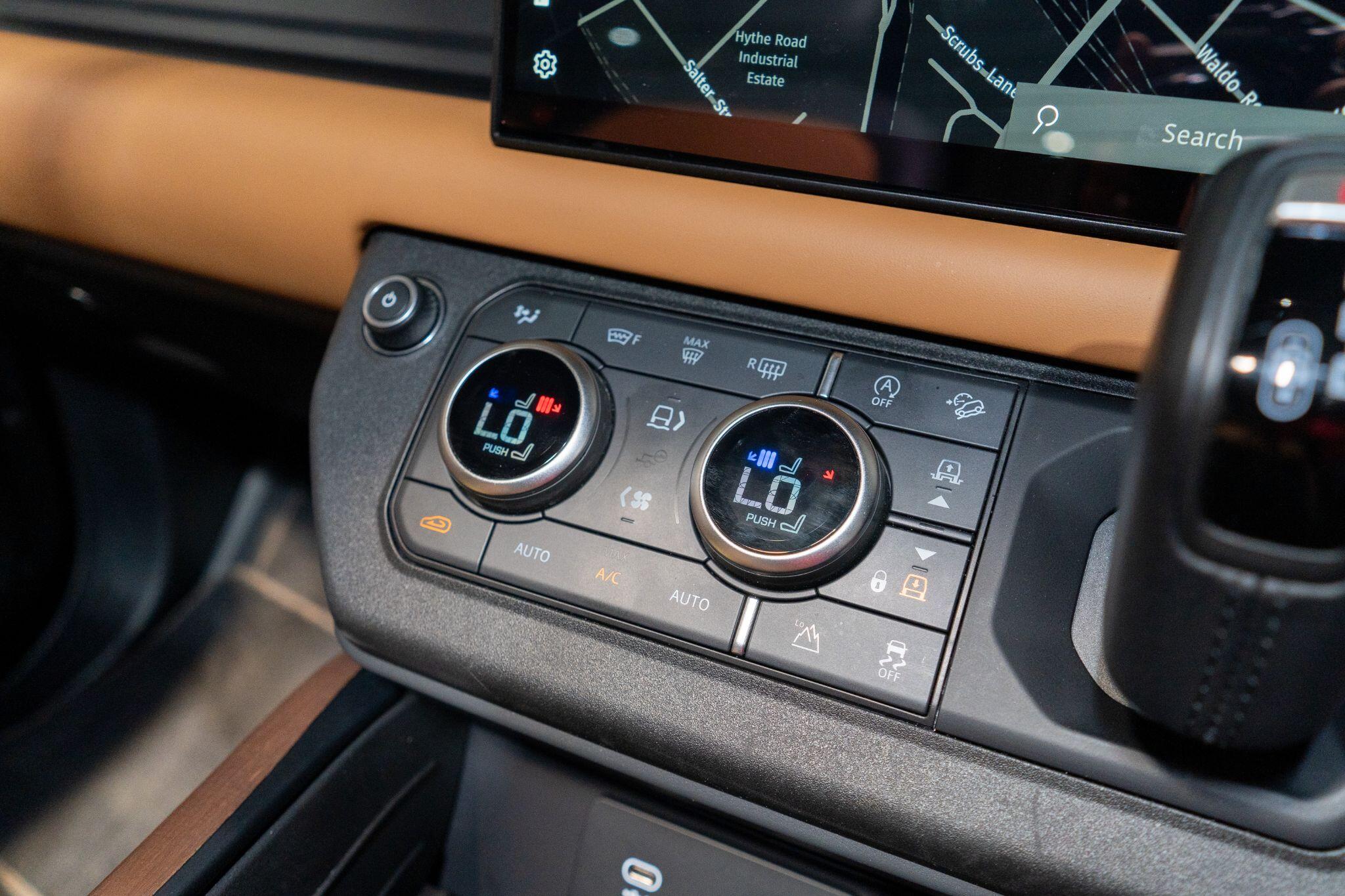 Land Rover Defender view 21