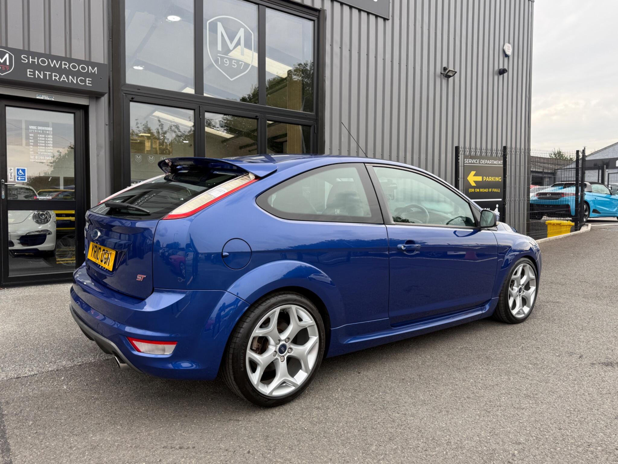 Ford Focus view 24