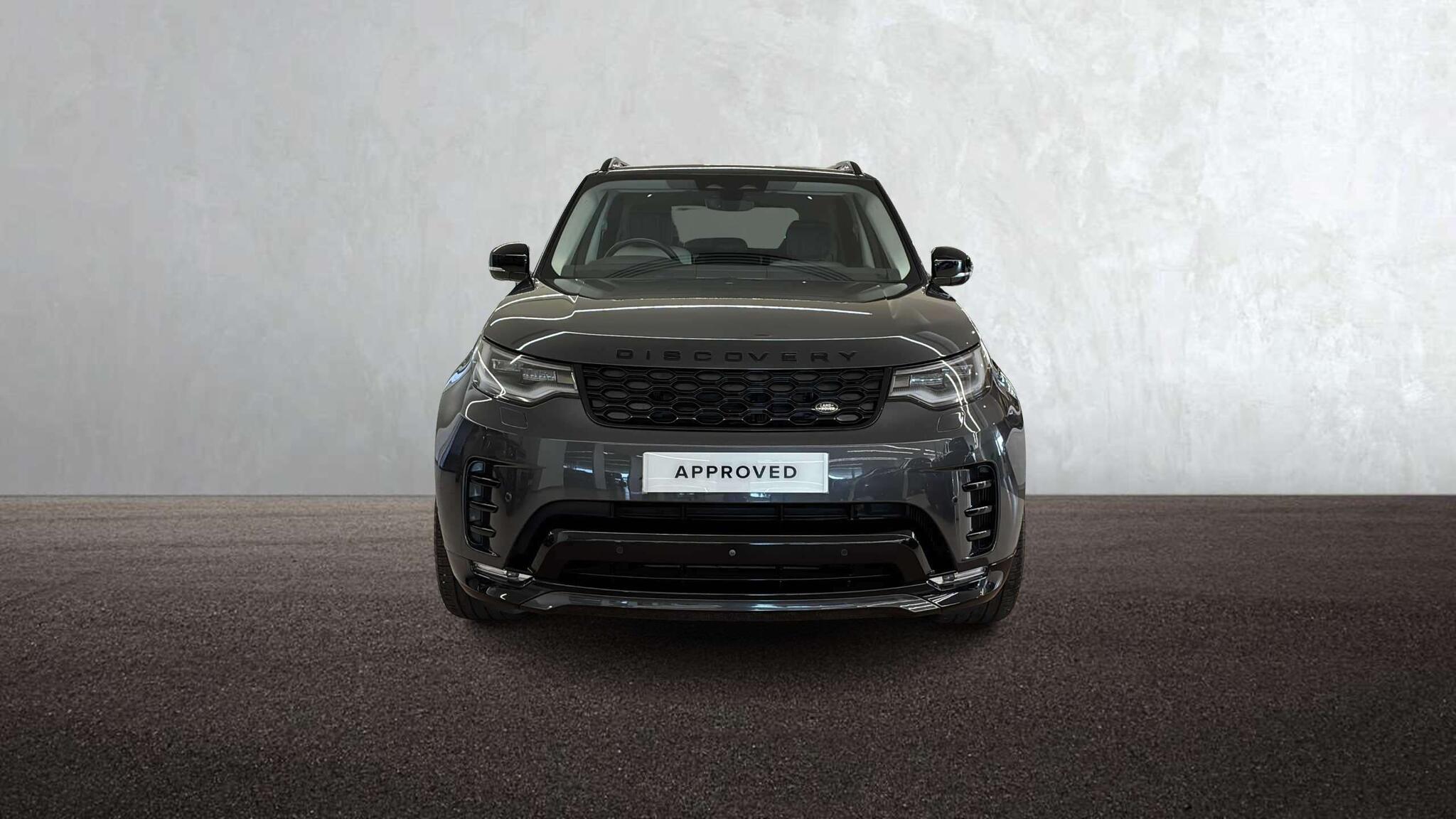 Land Rover Discovery view 7