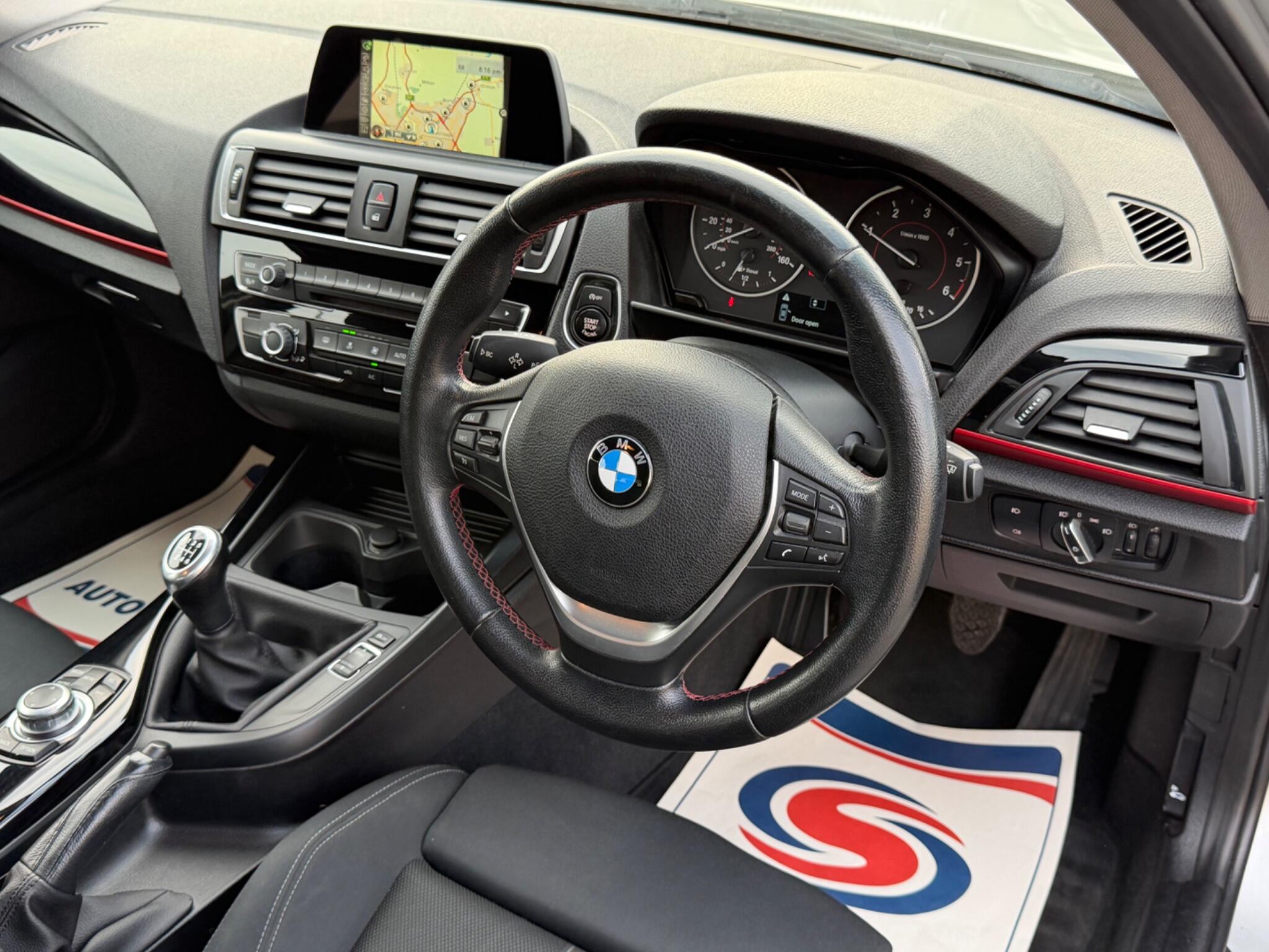 BMW 1 Series view 29