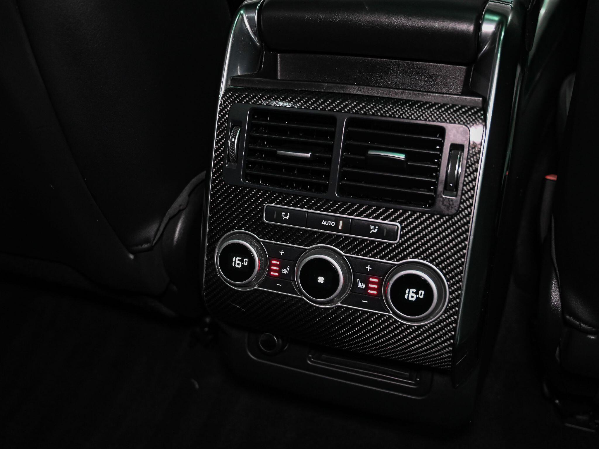 Land Rover Range Rover Sport view 30