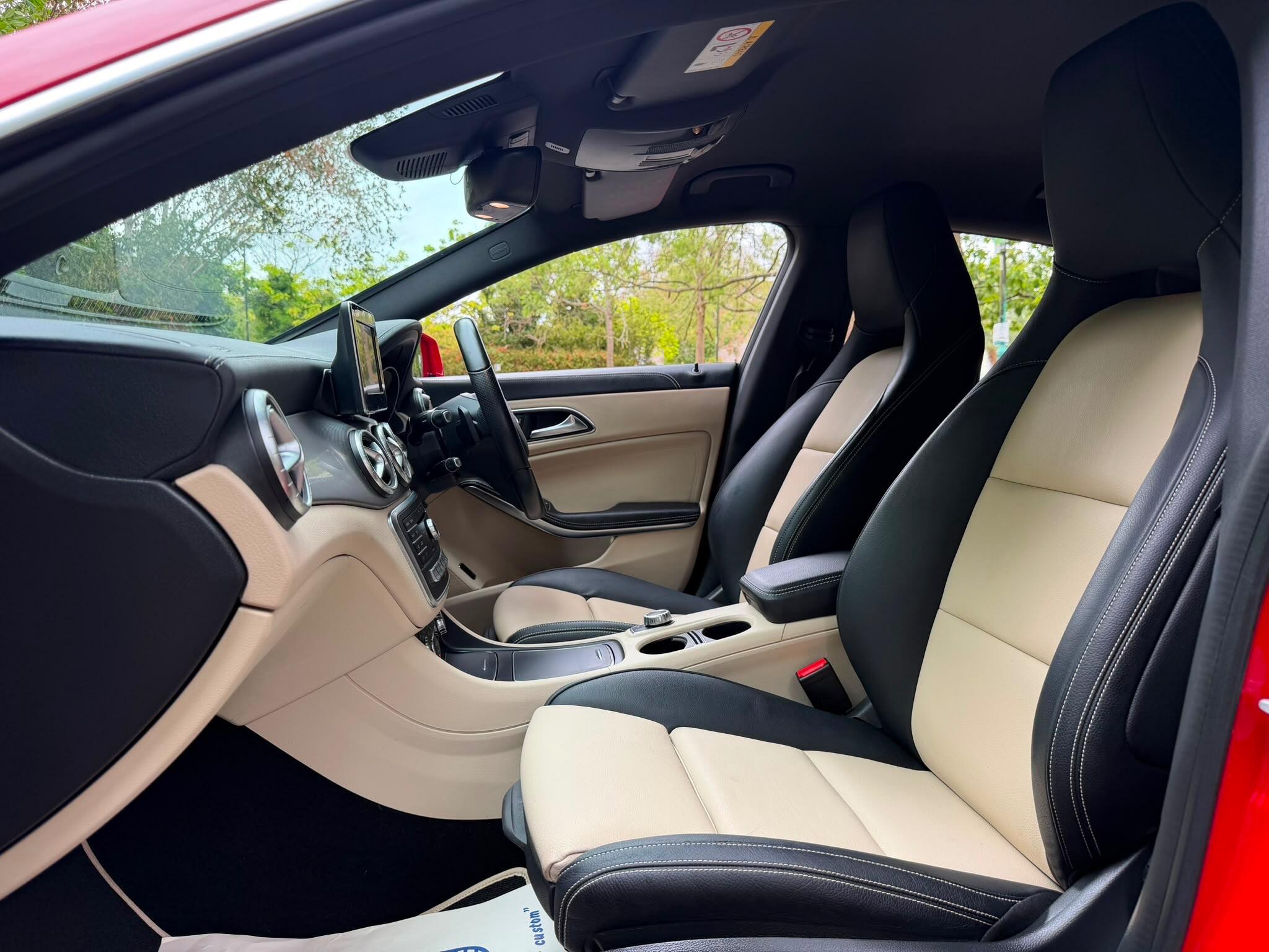 Mercedes-Benz CLA view 14